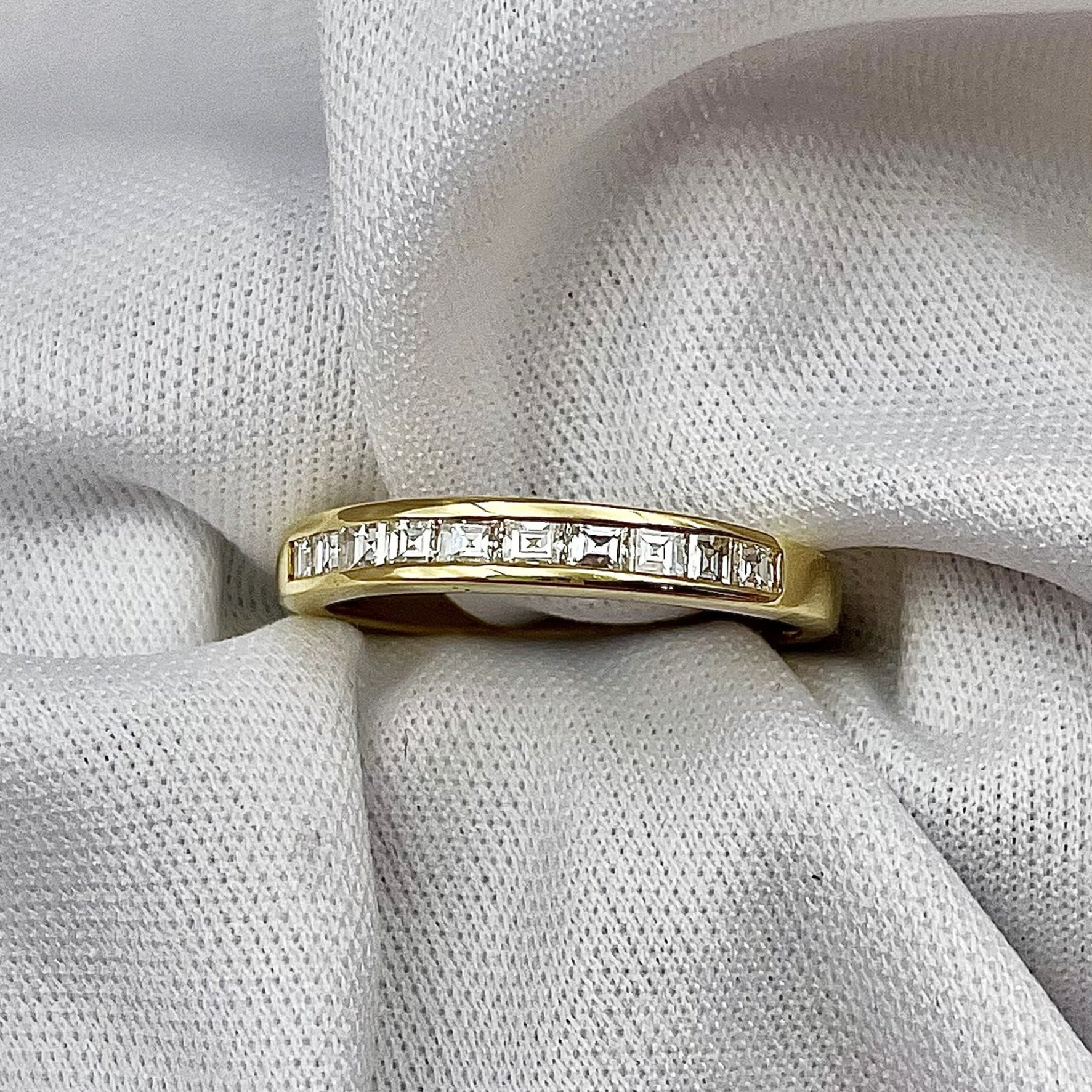 top down view white background 1/5ctw Baguette Diamond Channel Band 14k Yellow Gold