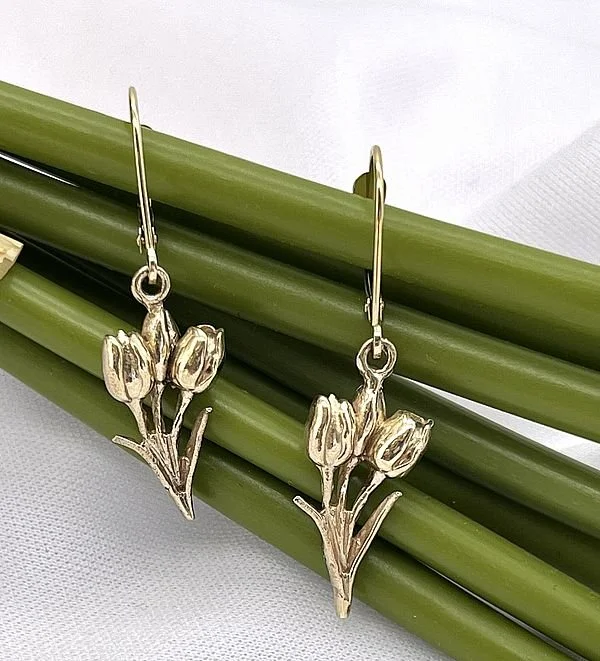Tulip Bouquet Floral Earrings 14K Yellow Gold