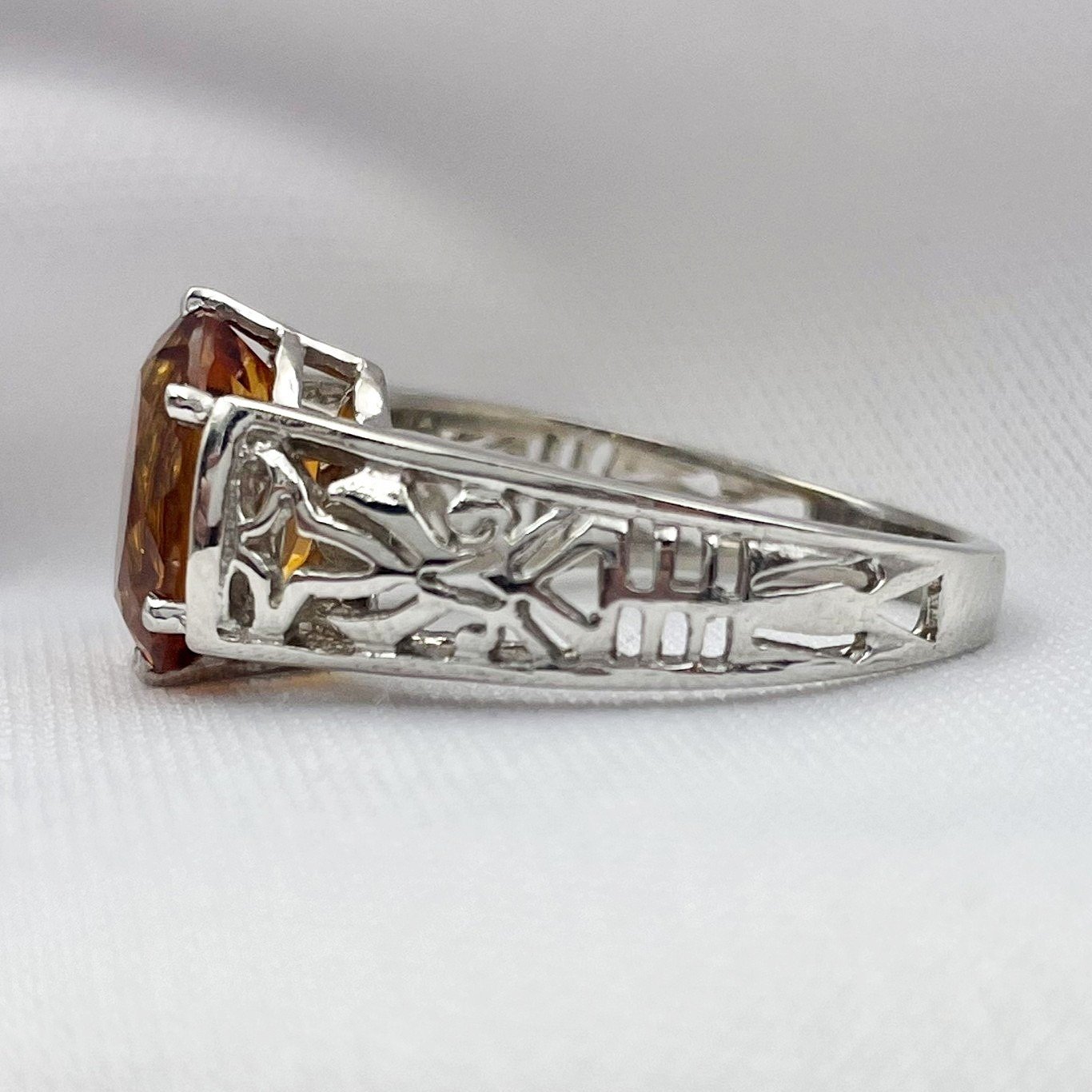 side view white background 2.51ct Oval 10x8mm Citrine 14k White Gold Cut Out Shoulders
