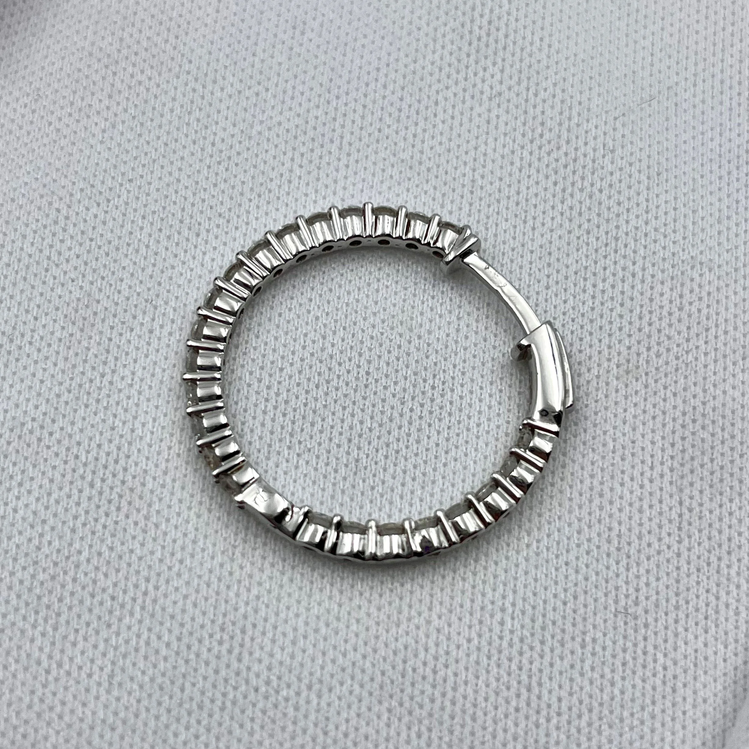 XA-DVJS284543.jpg