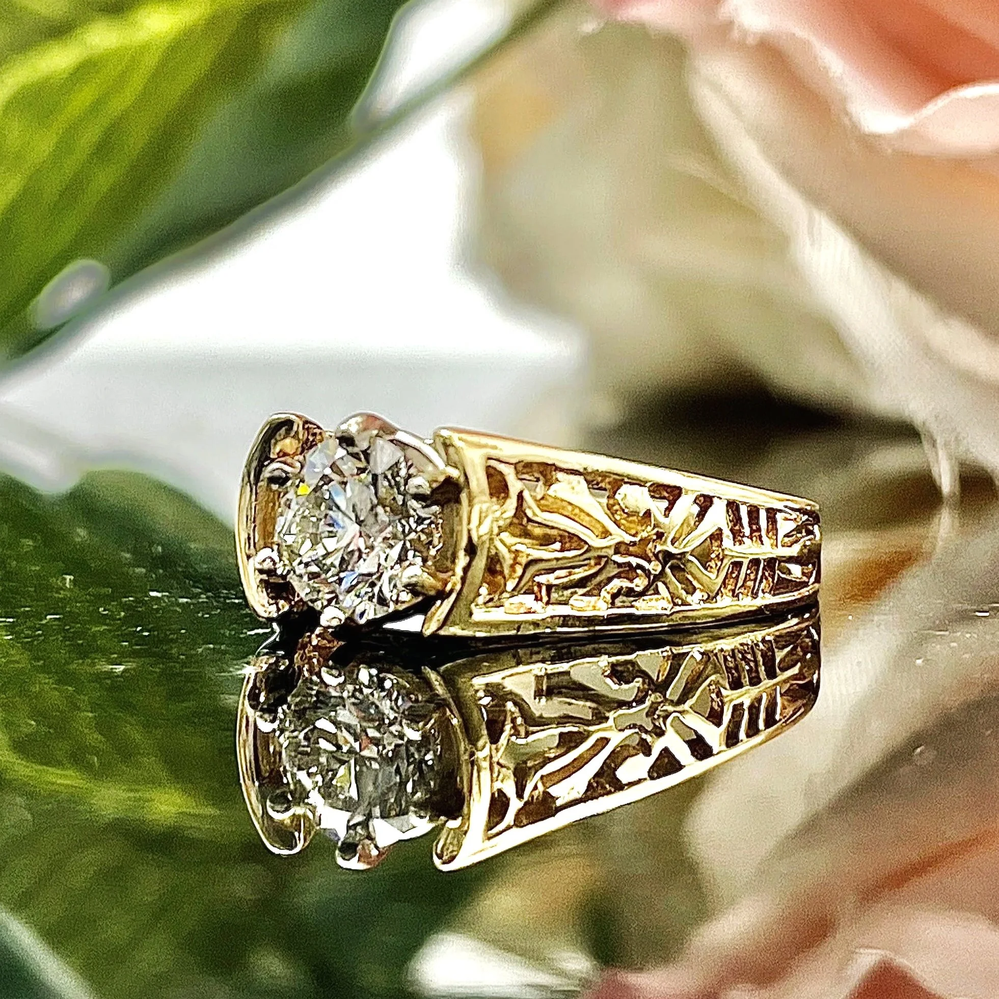 .95ct Diamond Solitaire With Cut Out Details 14k Yellow Gold Engagement Ring
