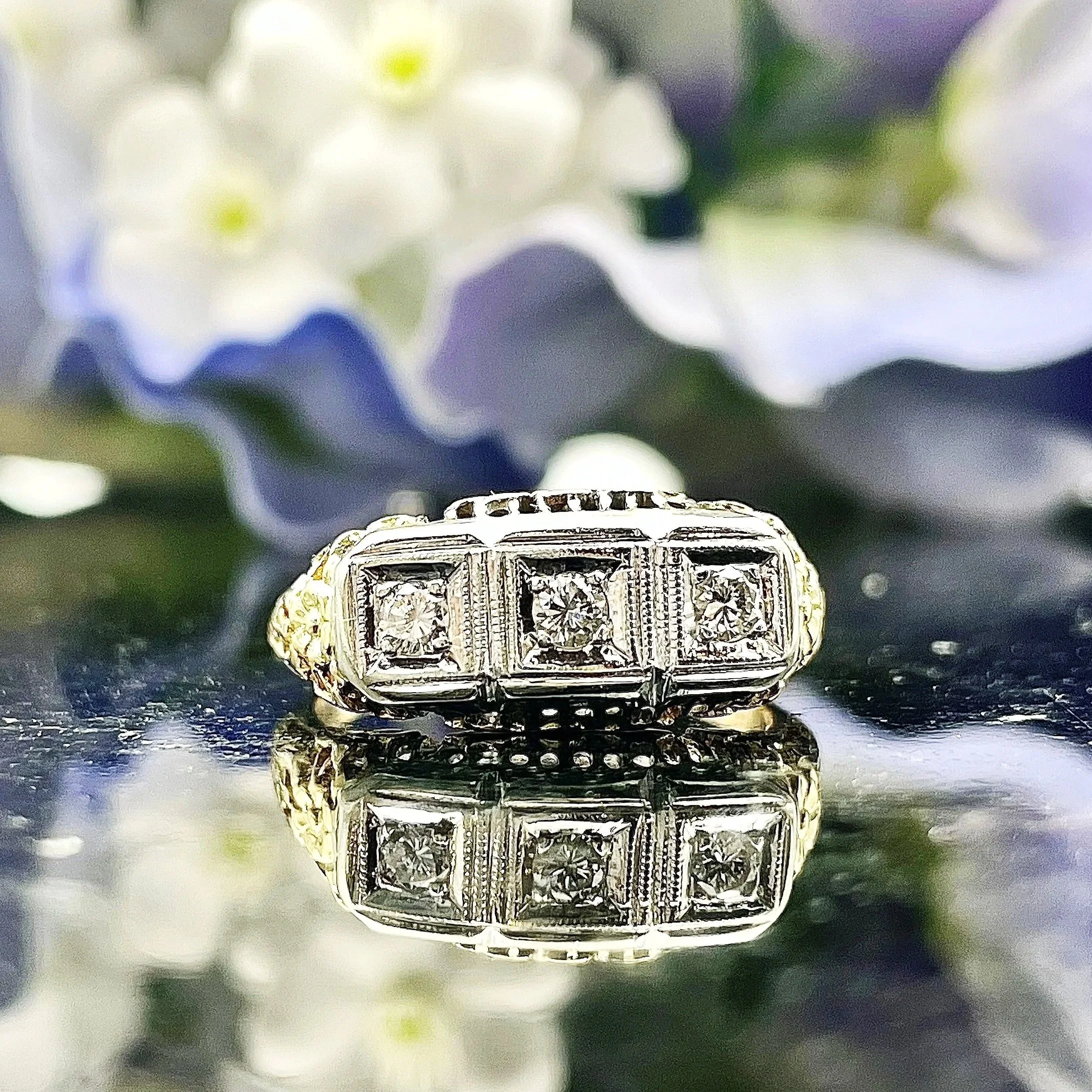 Vintage 1/10ctw  Three Stone Ladies Diamond Ring 14k Yellow Gold