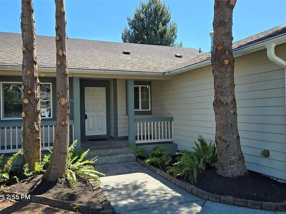 8422 176th Street NE Arlington, WA 98223