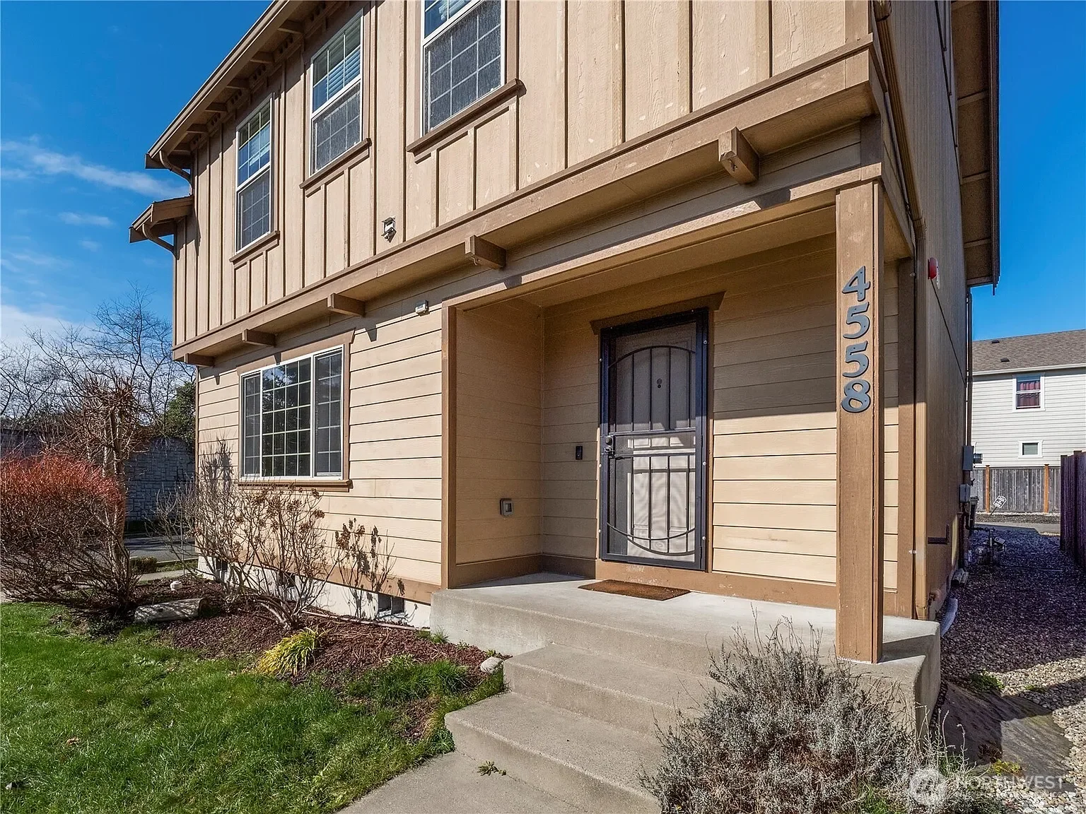 4558 Abalone Street Bremerton, WA 98312