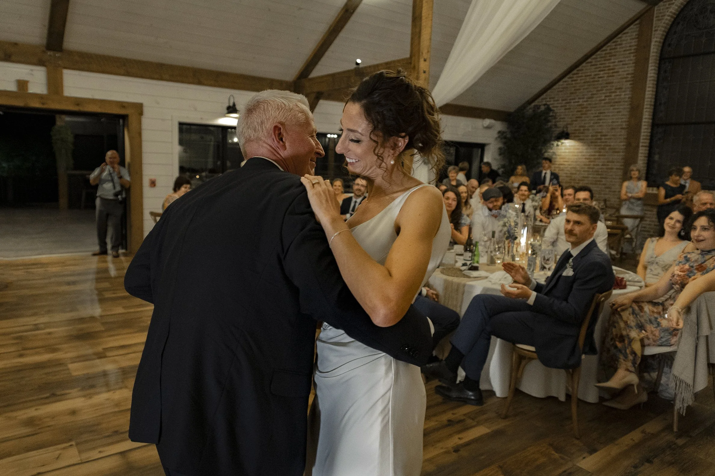 Wedding+at+River+House+Vineyard+and+Winery+by+Ottawa+Photographer+Eric+Boizette+Photography+1697.jpg