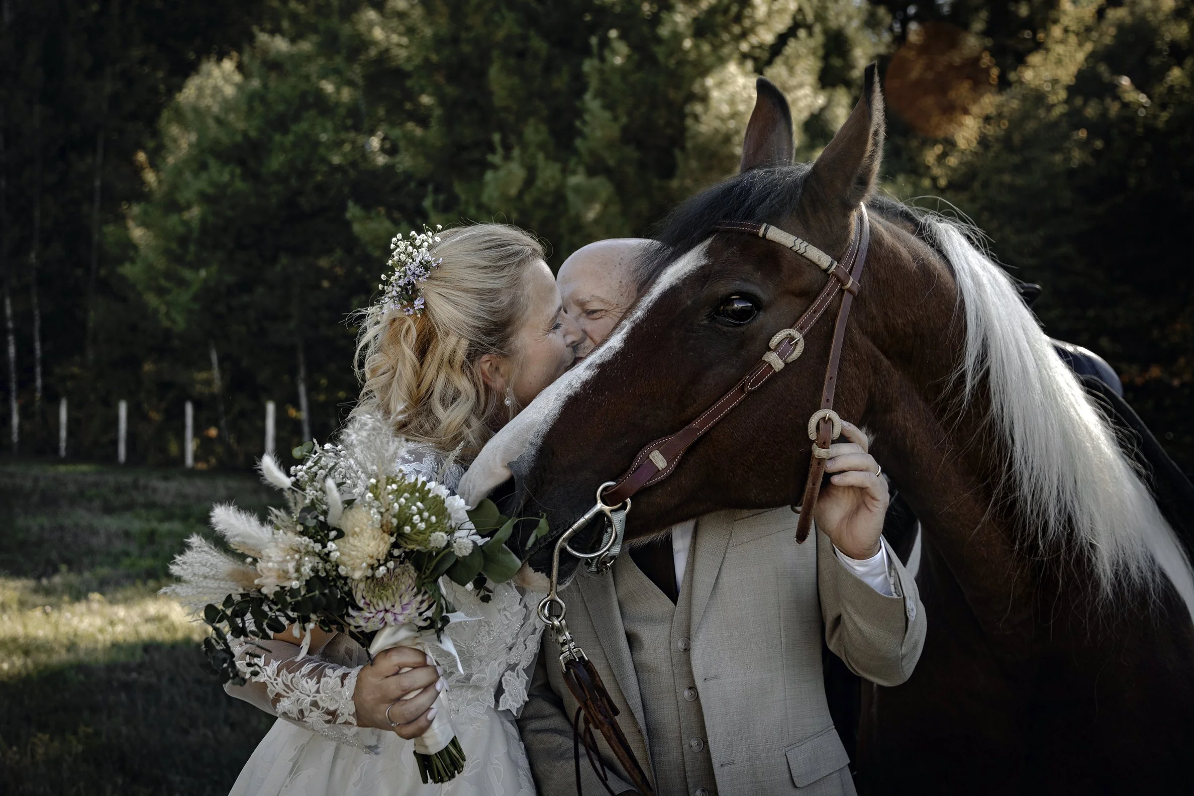 wakefield-outdoor-rustic-wedding-photography