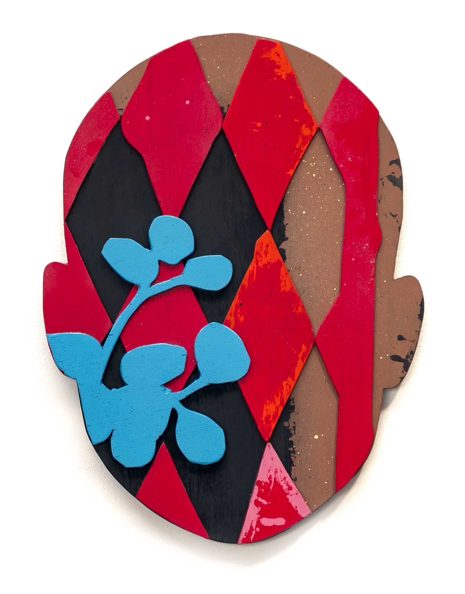 Rastros II, 2026. 41 x 55 x 4 cm. Assemblage. Acrylic on wood.