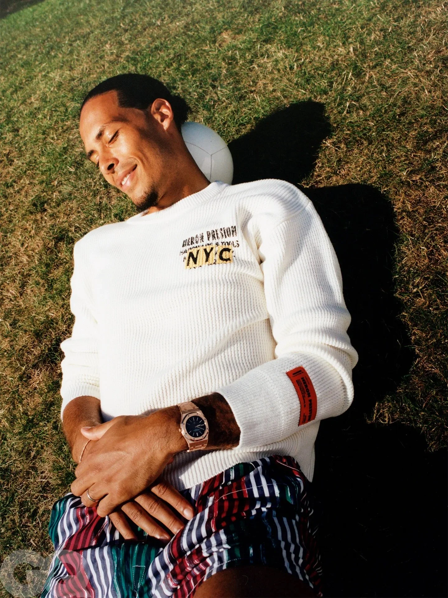 Virgil van Dijk_0002_Online Portrait Black copy 6.jpg