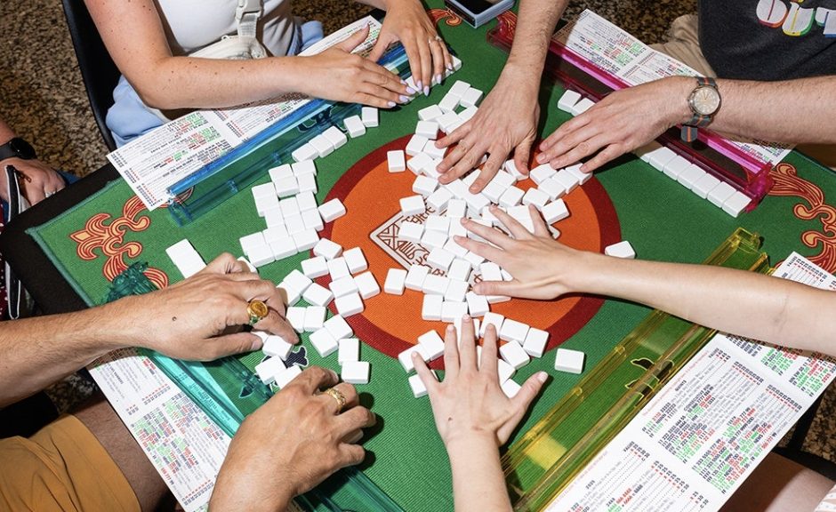 Social Hour Mahjong