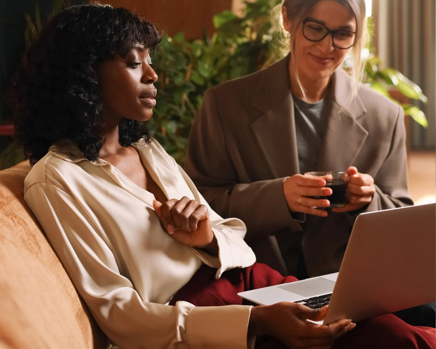 What Happens When Scheduling Runs Itself: Observed Outcomes From Acuity Scheduling Customers