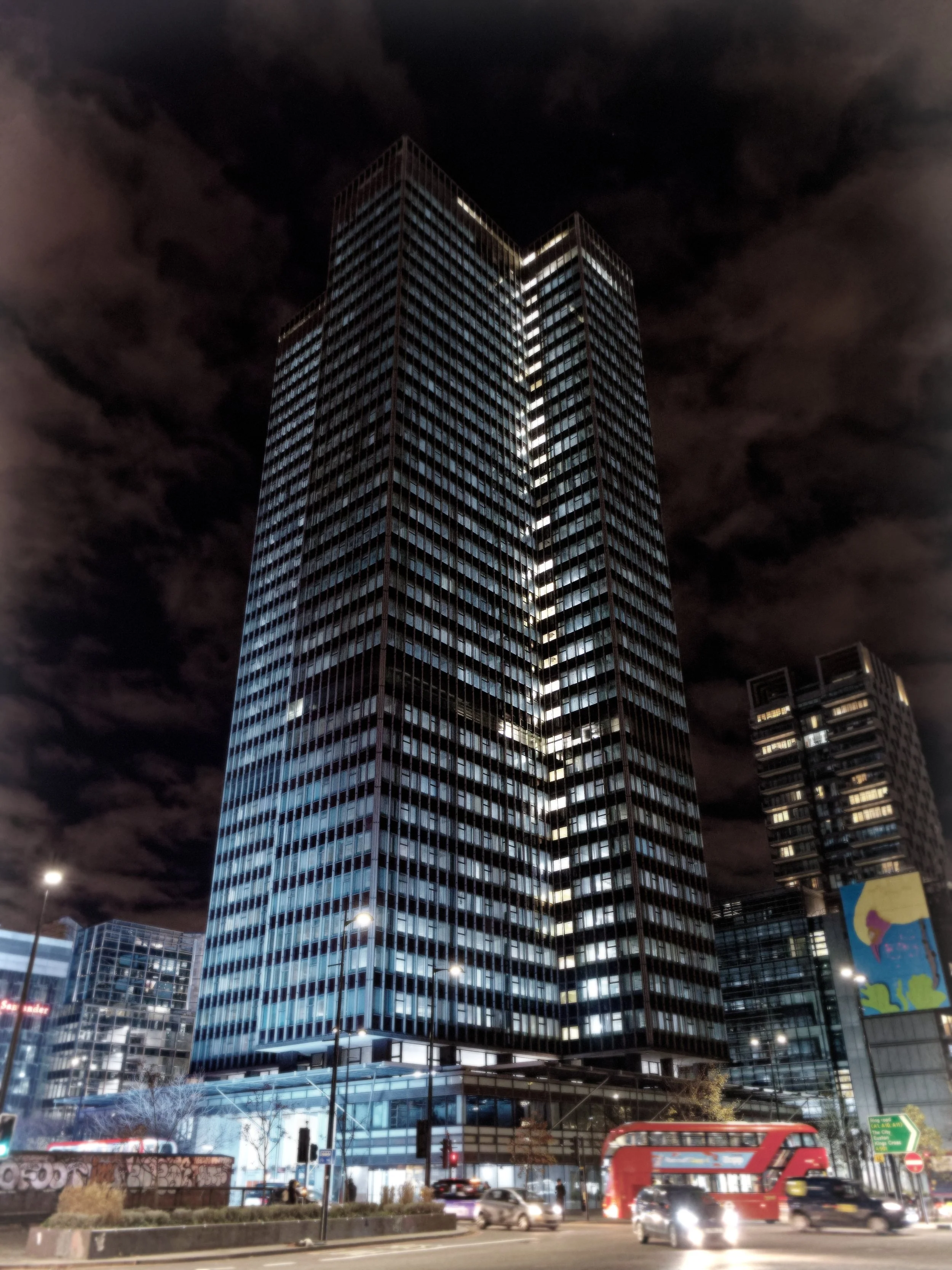 P1003860London Dec 2021_12_DxO.jpg