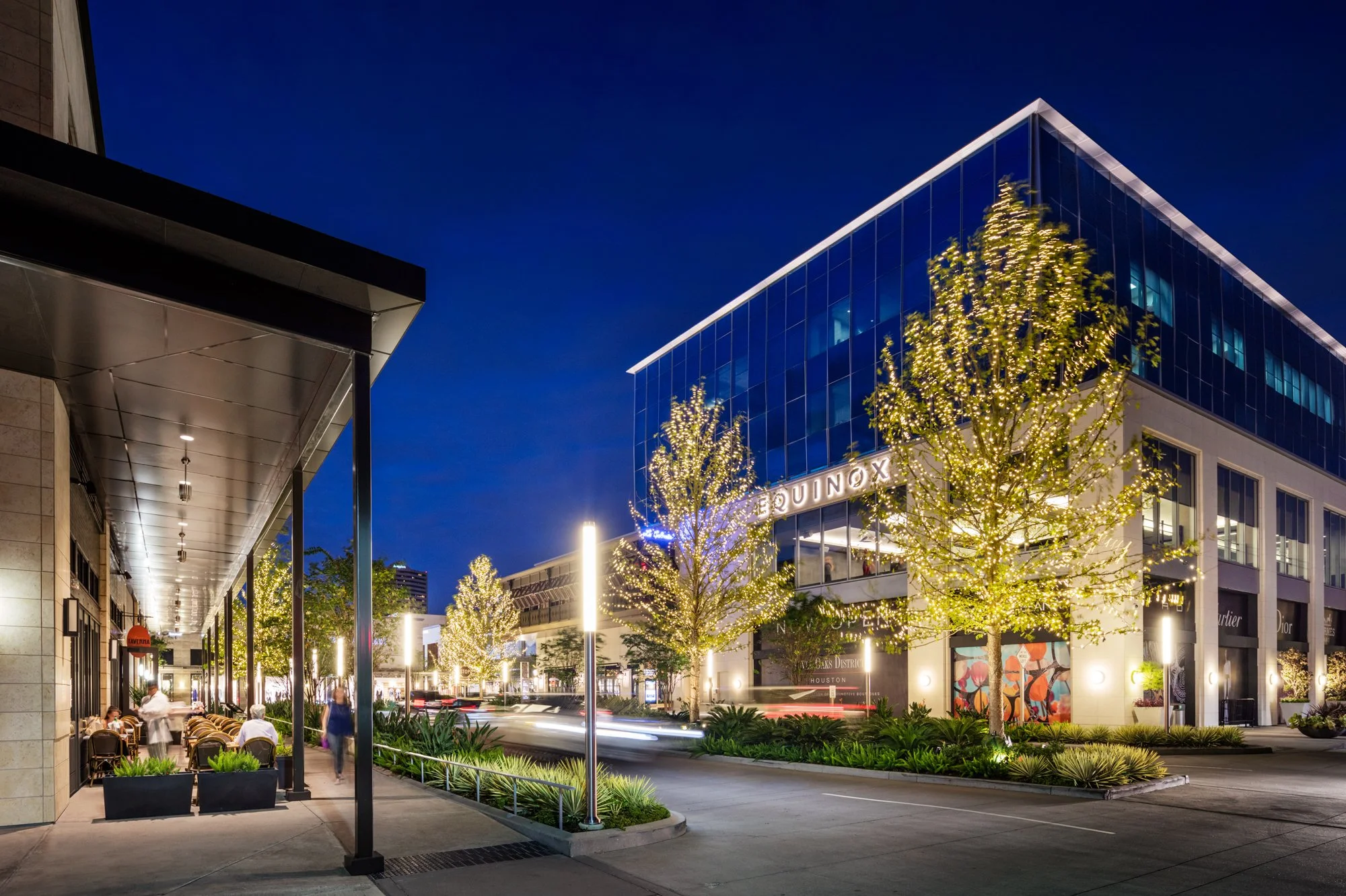 River Oaks District - Entry Drive.jpg