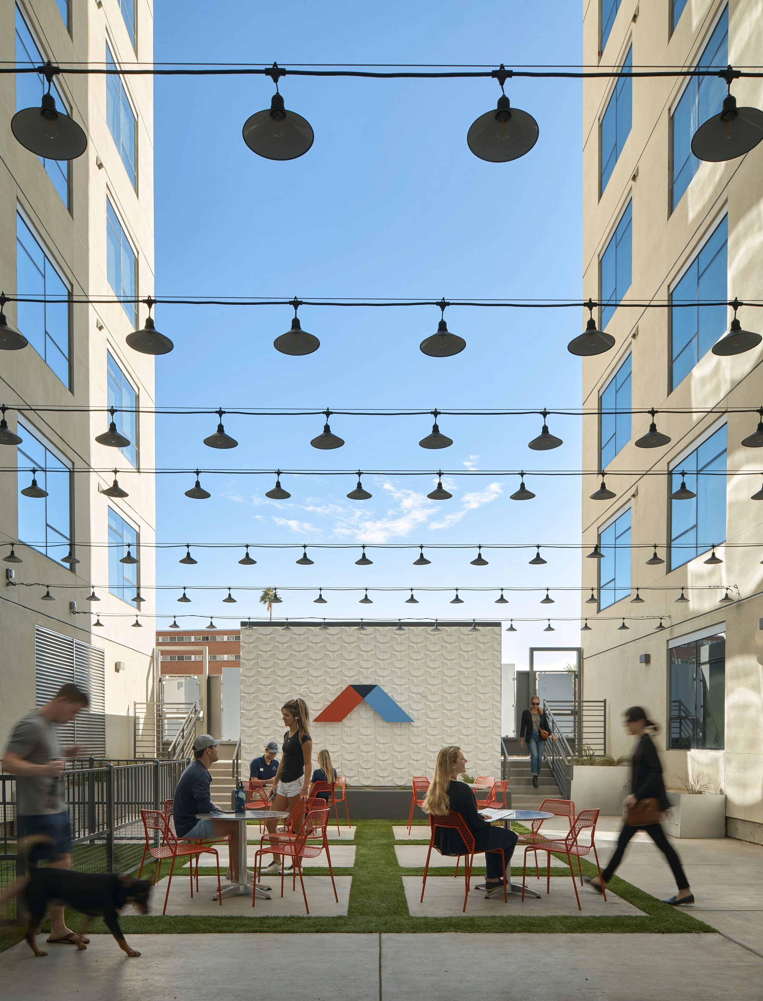 Aspire Tucson - Courtyard.jpg