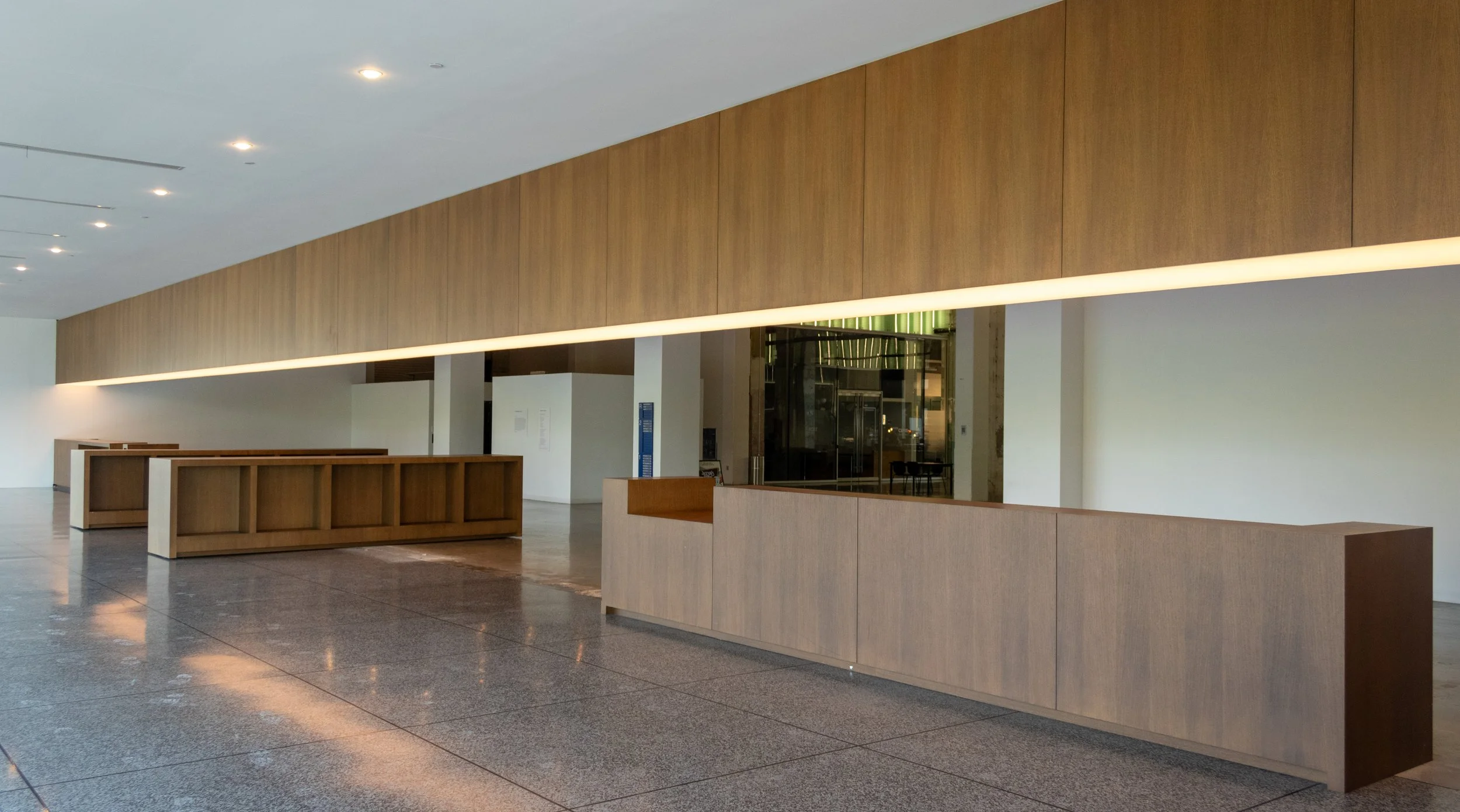 POST Lobby - Perpendicular Desks.jpg