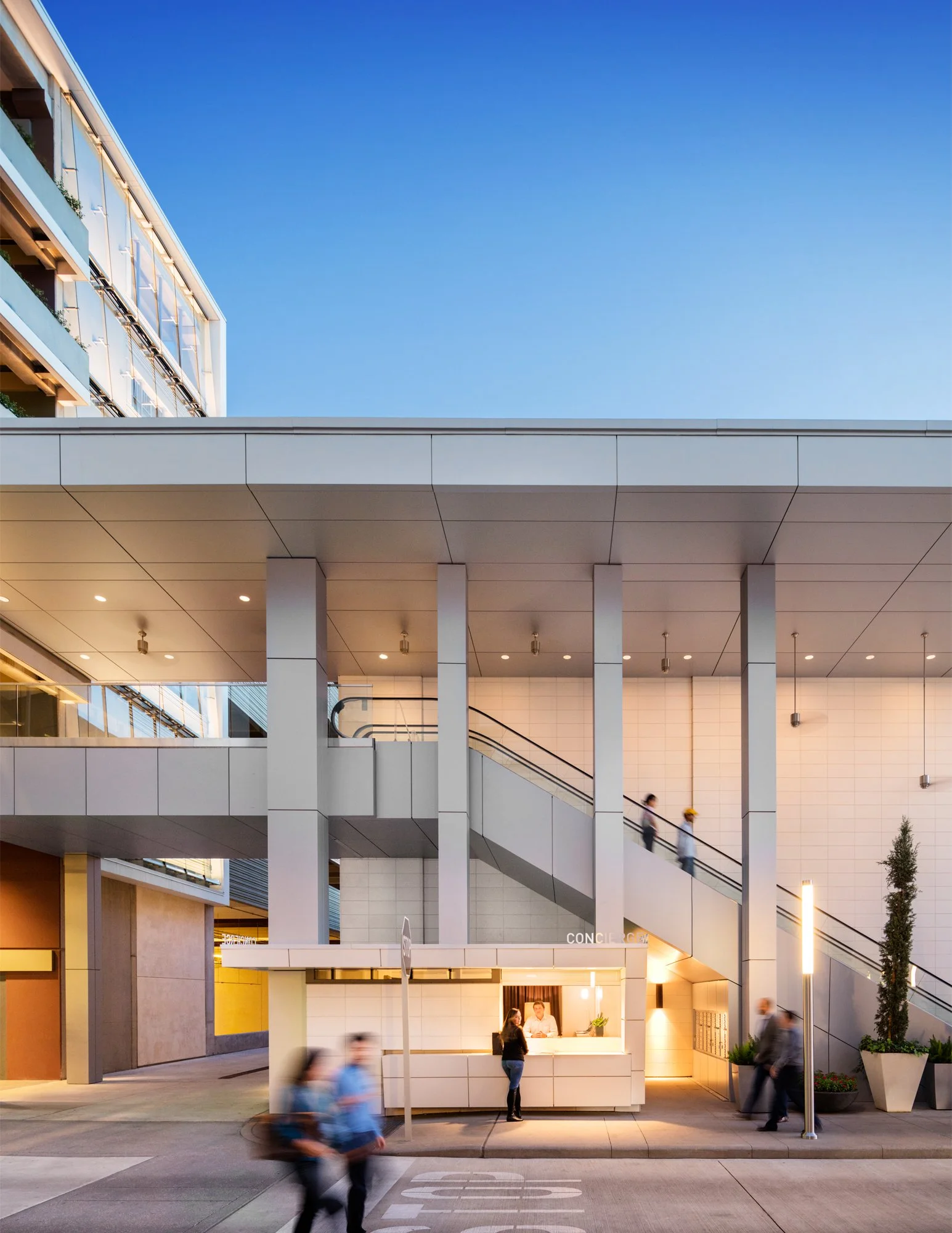 River Oaks District - Exterior Escalator and Canopy.jpg