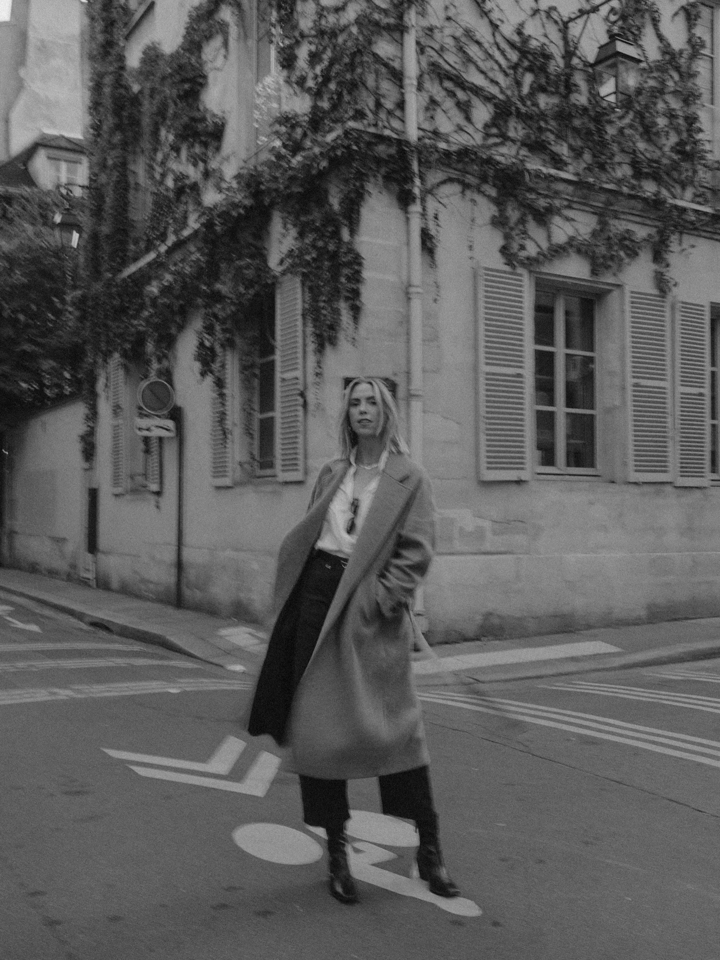 Photos from my time in Paris last week captured by the one and only @dina.chmut @weddingphotohouse and edited by me! So grateful for these 🤍