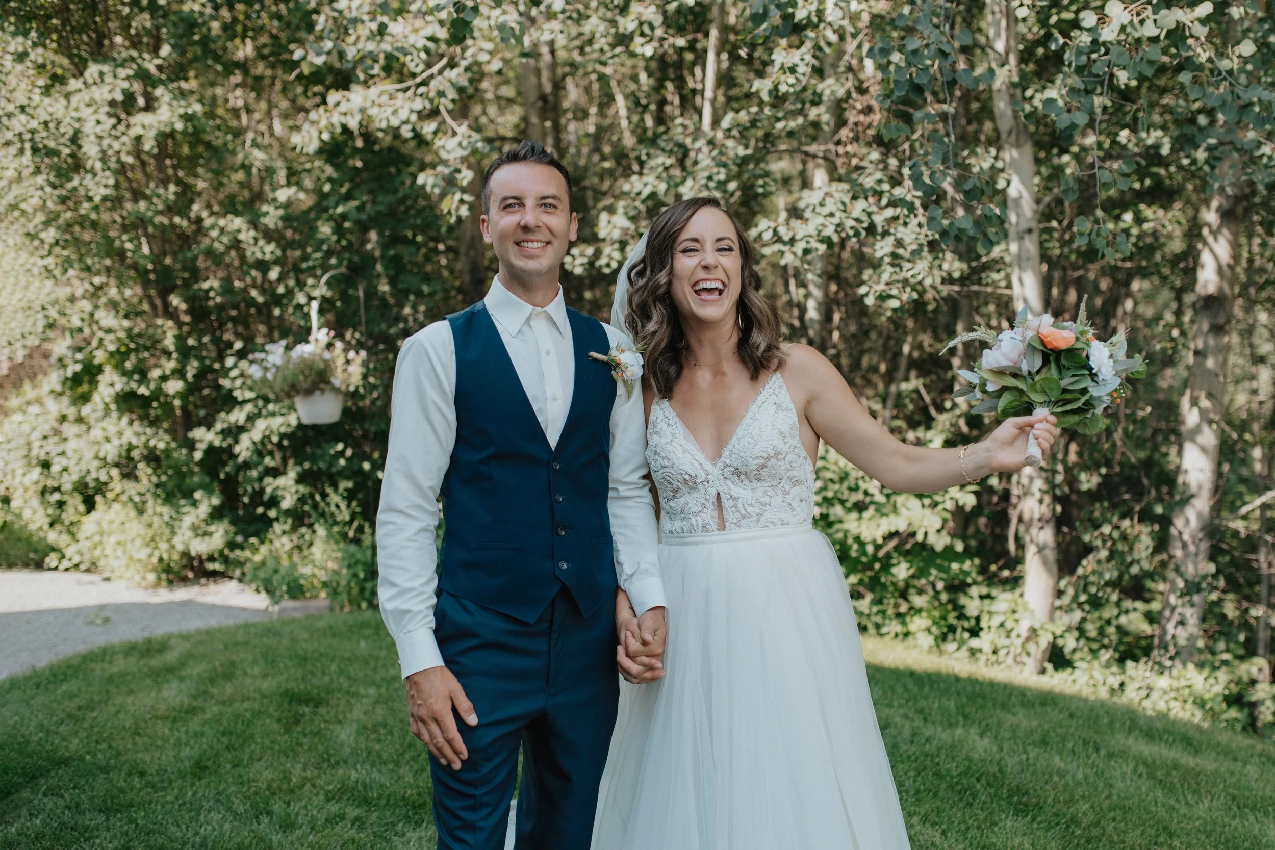 Outdoor Wedding Portrait Bride and Groom 