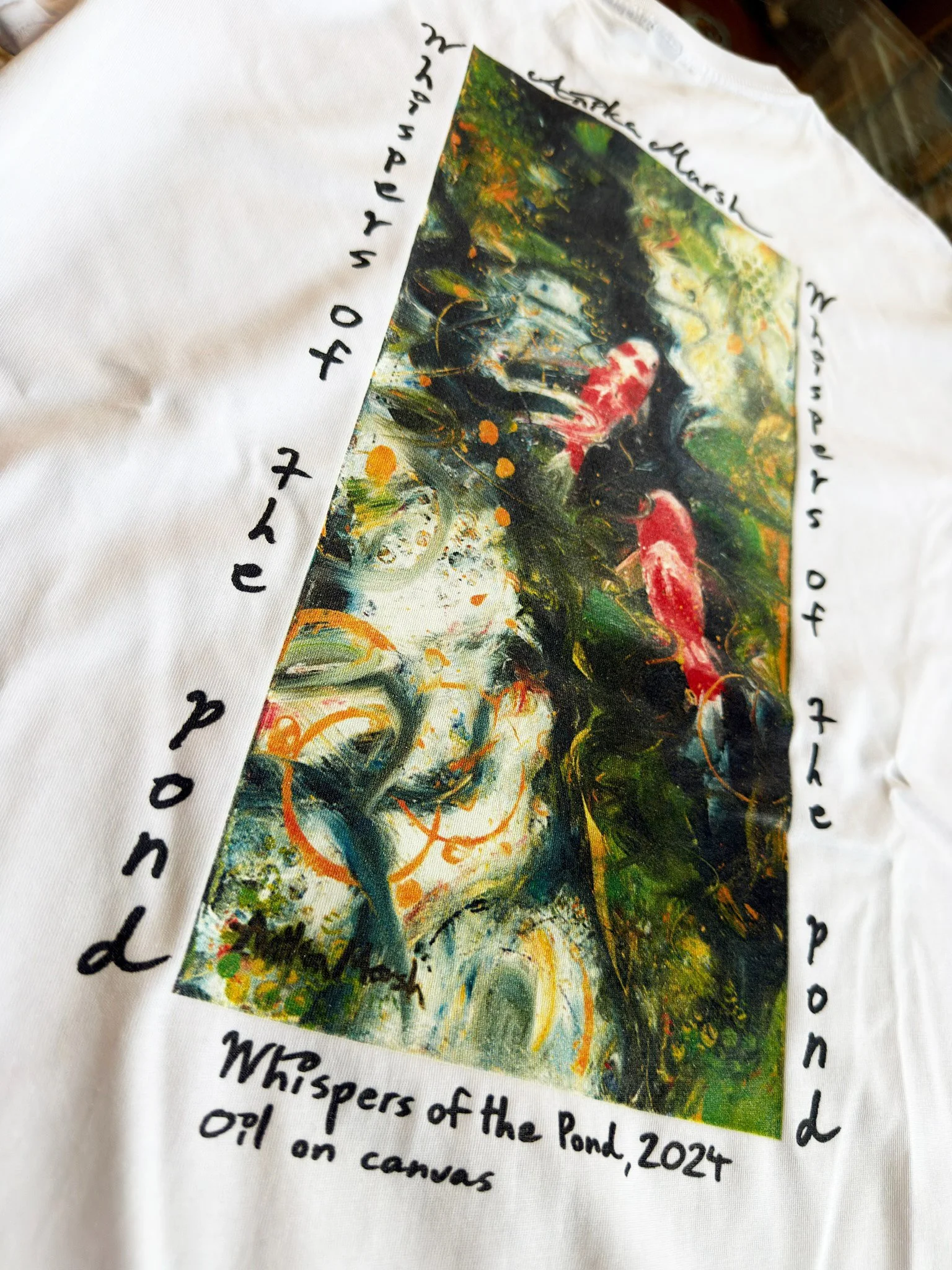 white-t-shirt-back-detail-photo.jpg