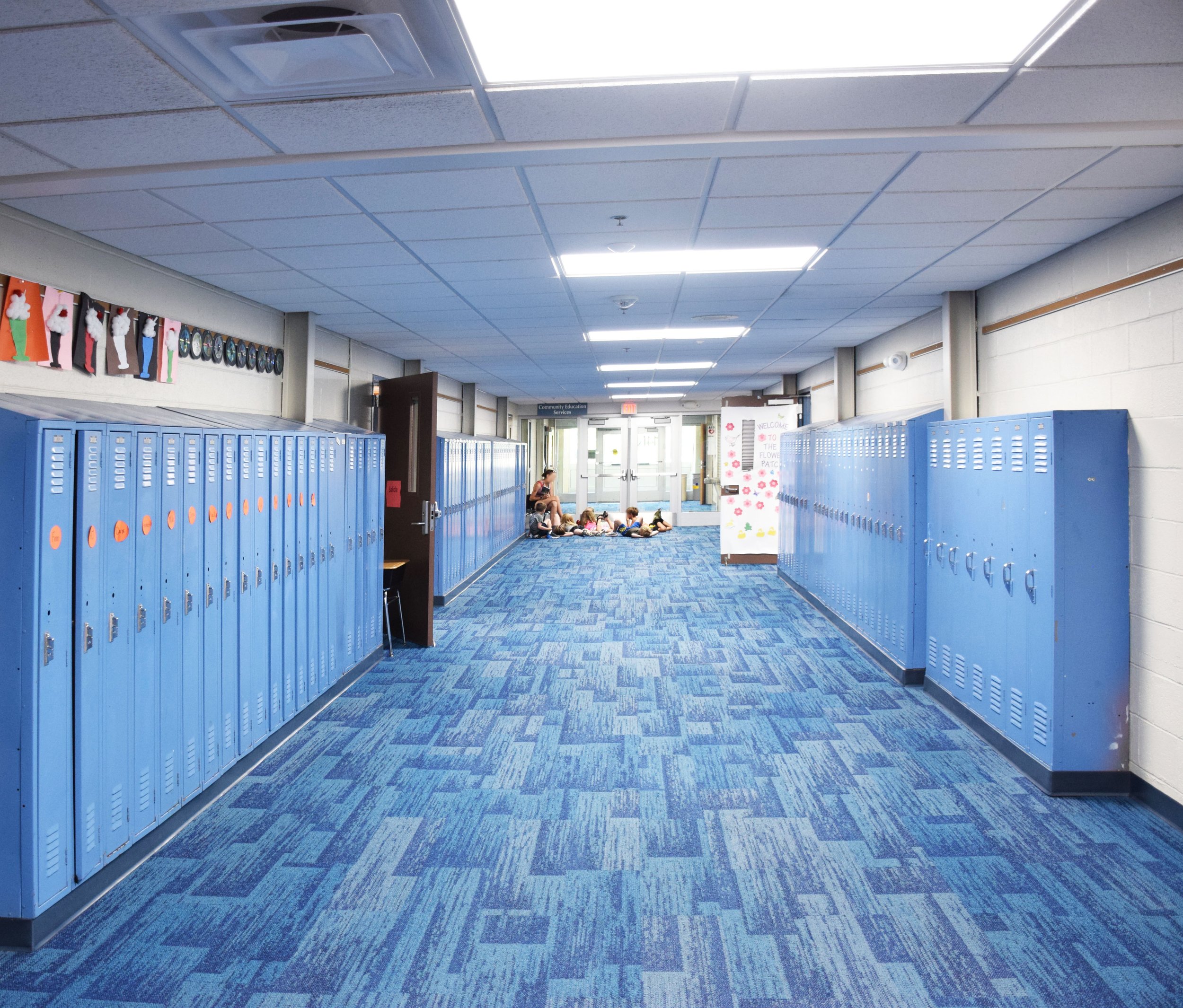GRAINWOOD HALLWAY.jpg