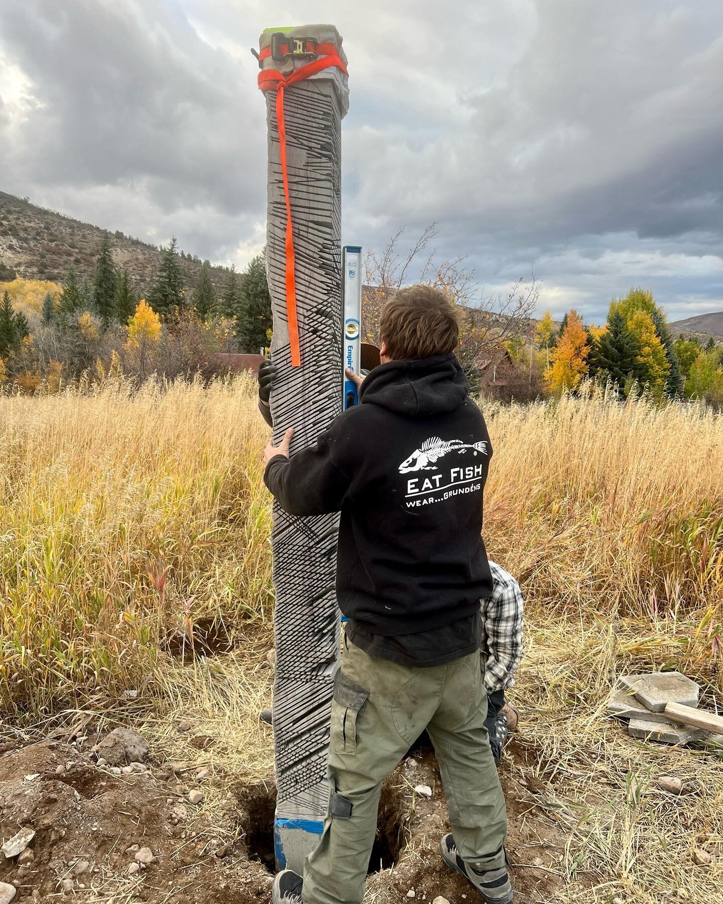 Installation  #wip

This new totem installation is a piece we&rsquo;ve had in the works and it&rsquo;s now taking shape.  The intent is to remind us of our connection to the elements.  The saw cutting is not torched as in our scared stone, reflecting