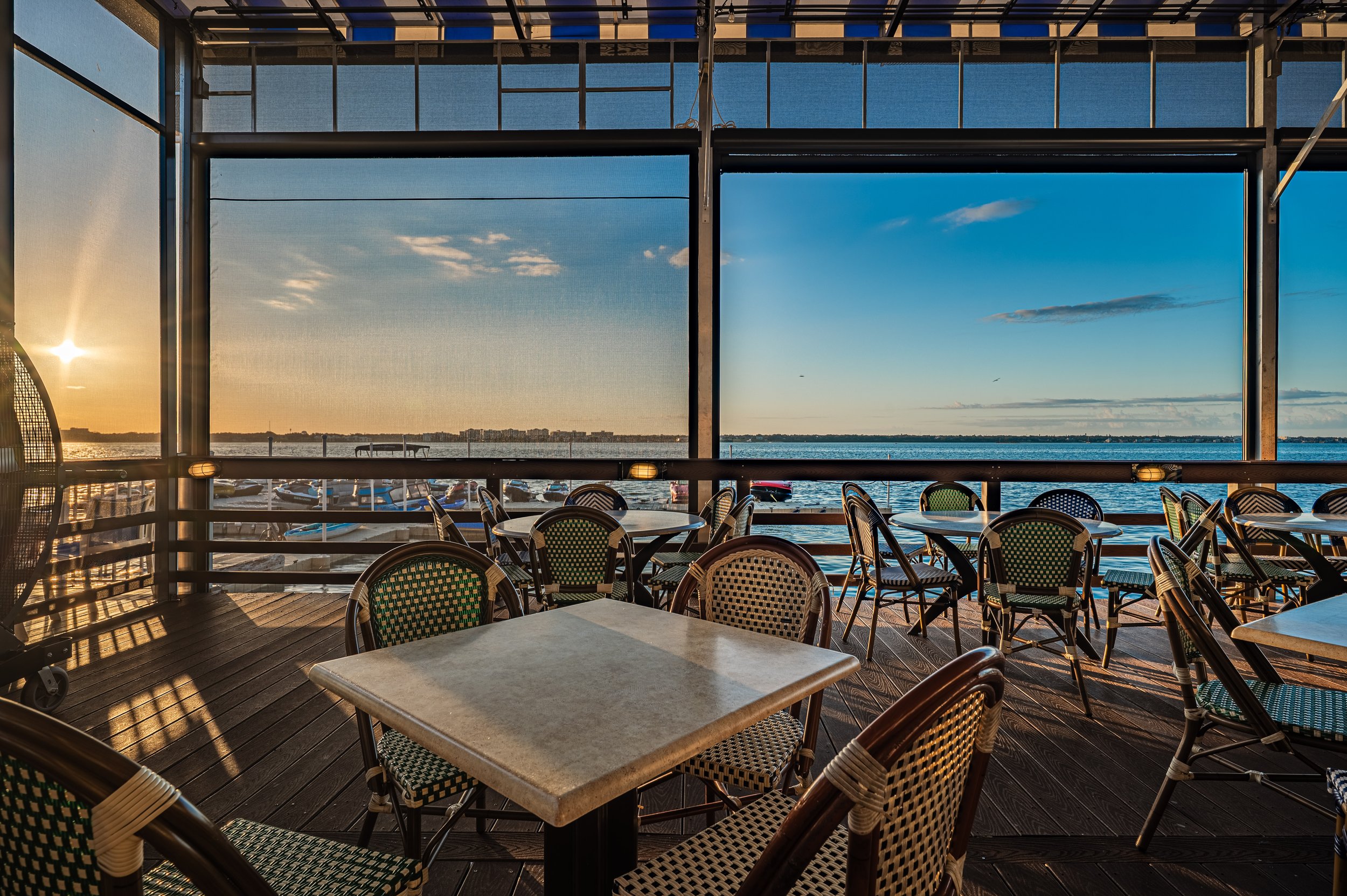 VI The Columbia-12.jpg