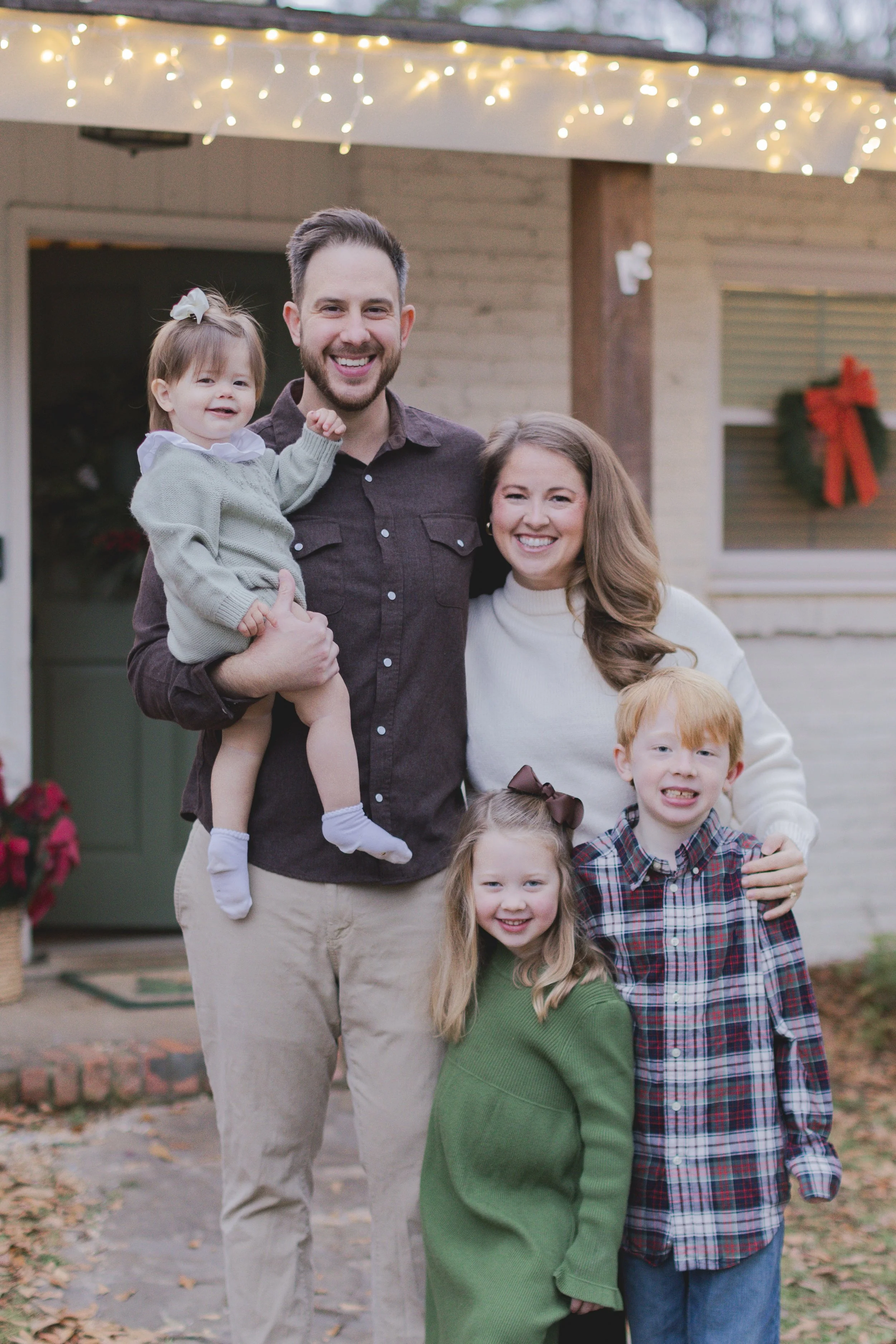 Home for the Holidays Minis | A New Kind of Christmas Card Session in Birmingham