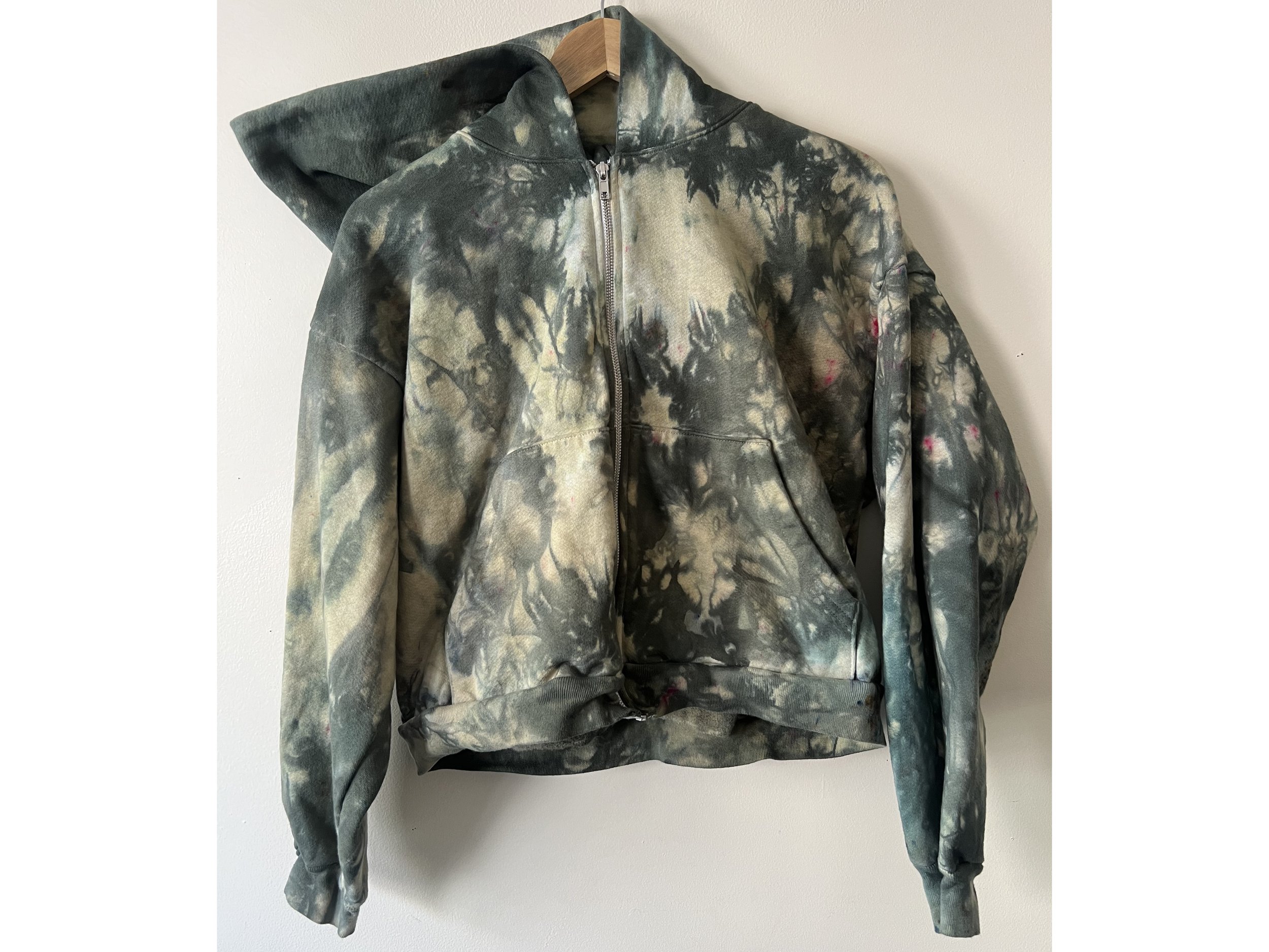 Real Tree Cropped Zip-Up Hoodie