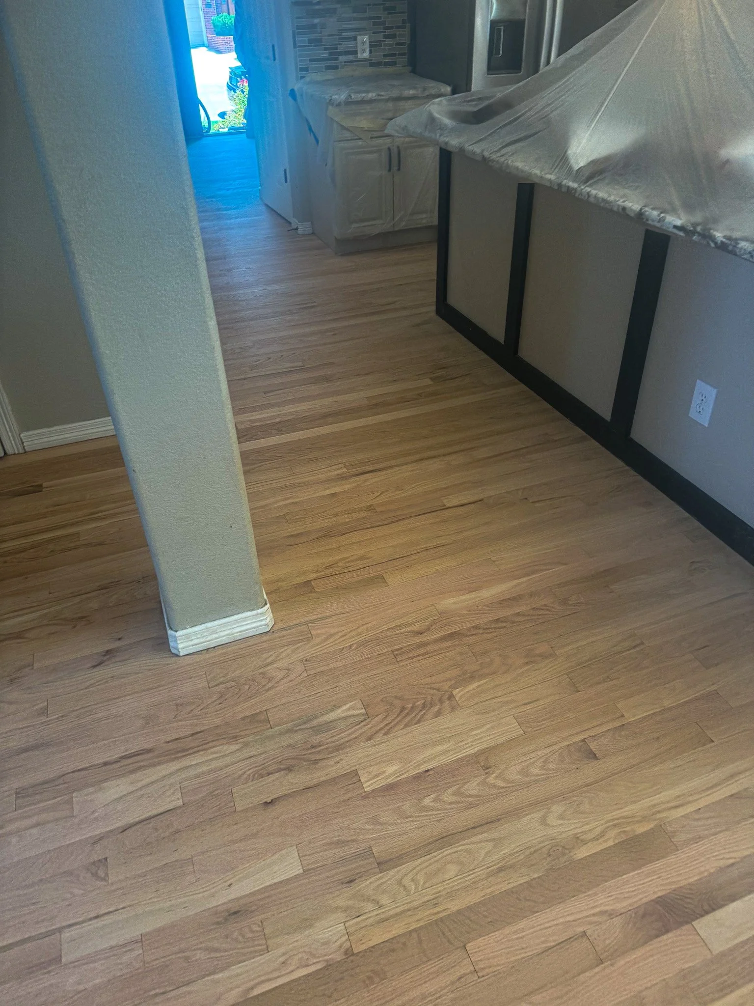 eminence-flooring-refinish-before-3.jpg
