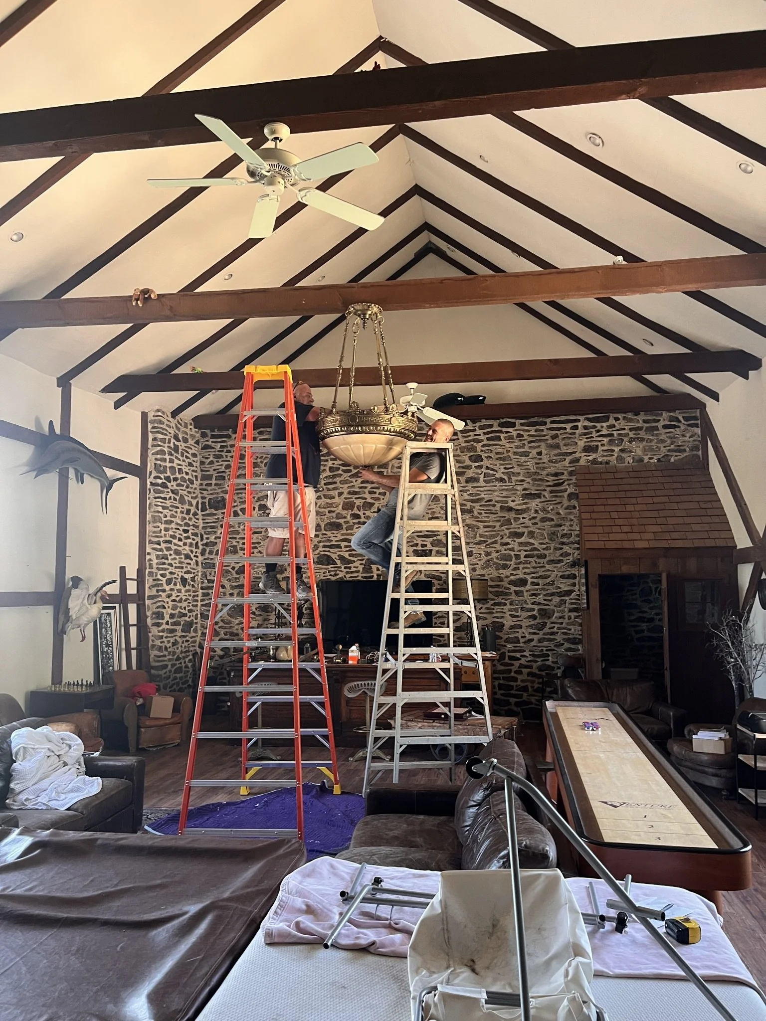 barn family room chandelier.jpeg