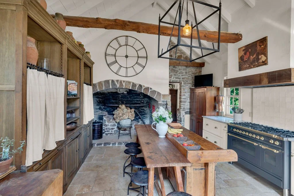 new kitchen final 1.JPG