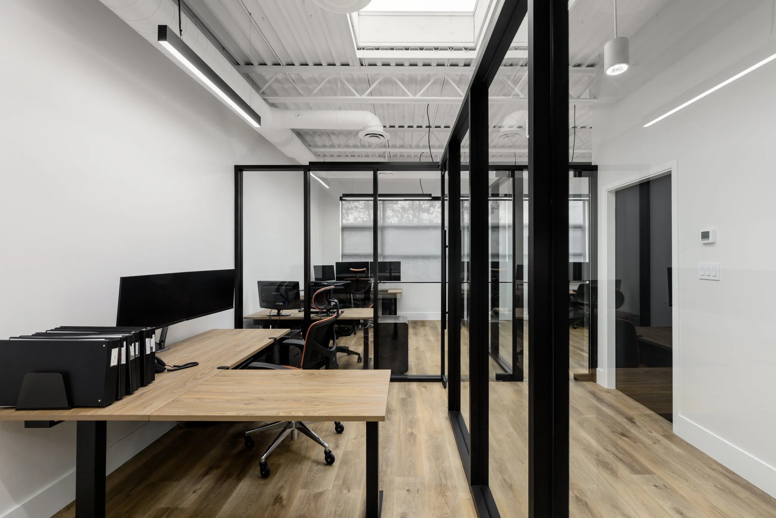 Survey-Office05.jpg