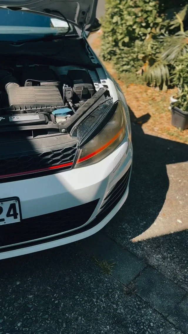Your car can be clean as, but if the headlights are cooked… it still looks dull.
This GTI had that yellowed, foggy, tired look – killed the whole front end.
So we hit it with our 3-stage headlight restoration + 5 YEAR UV protection and