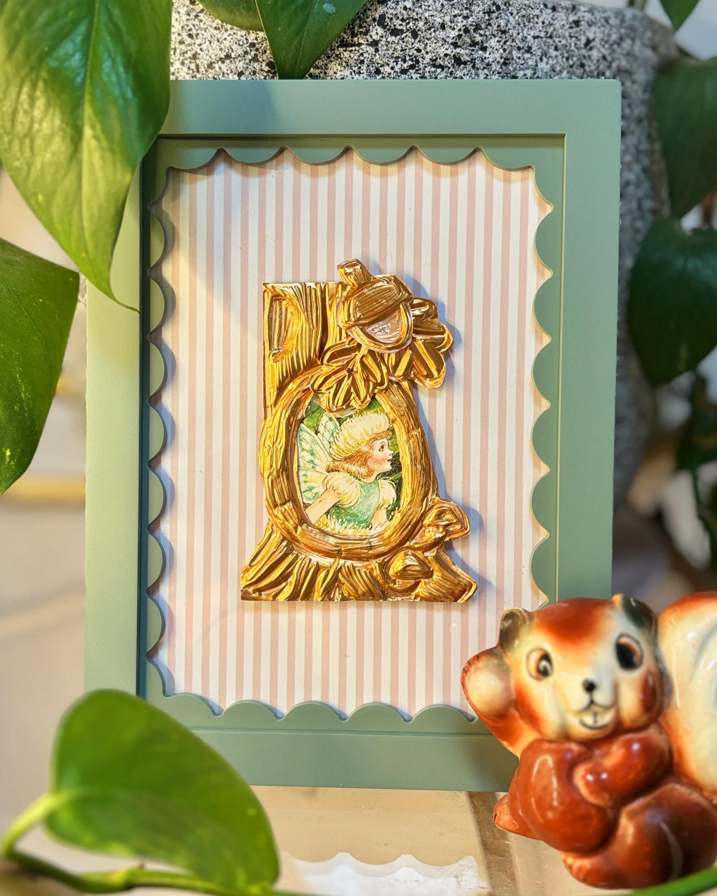 ✨ More newness ✨

Metal embossing gives you the magical ability of turning a flat sheet of copper into a story you can hold. 

Ornaments, mini frames, mobiles, and more&hellip; it&rsquo;s a lovely and meditative craft with instant results.

We&rsquo;