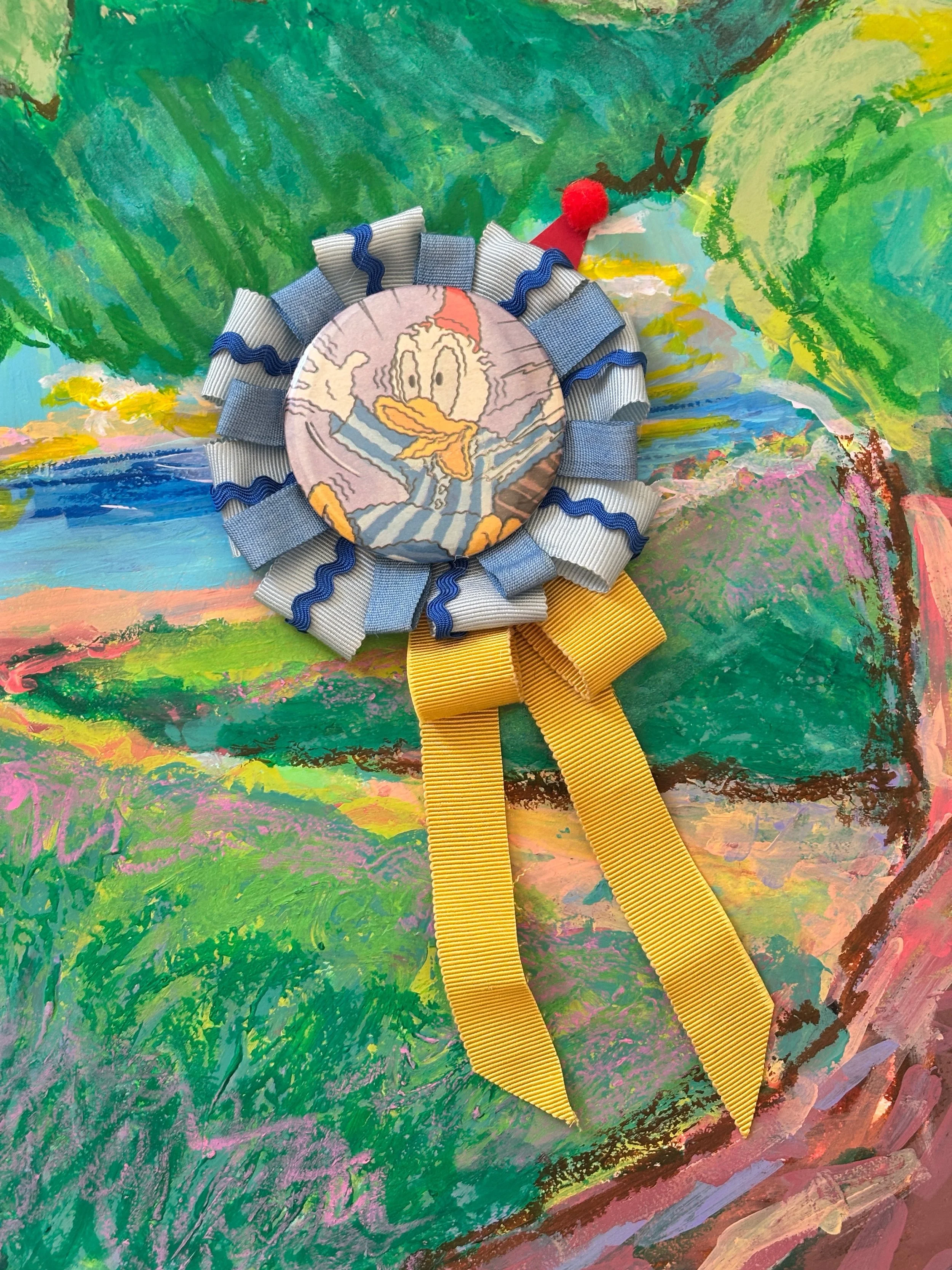 A collection of rosette badges made from salvaged books and vintage ribbon ☺️

These were made as examples, but could become highly personalised with use of stickers, letter beads, stamps, and more! 

A great team building or hens craft party idea 😉