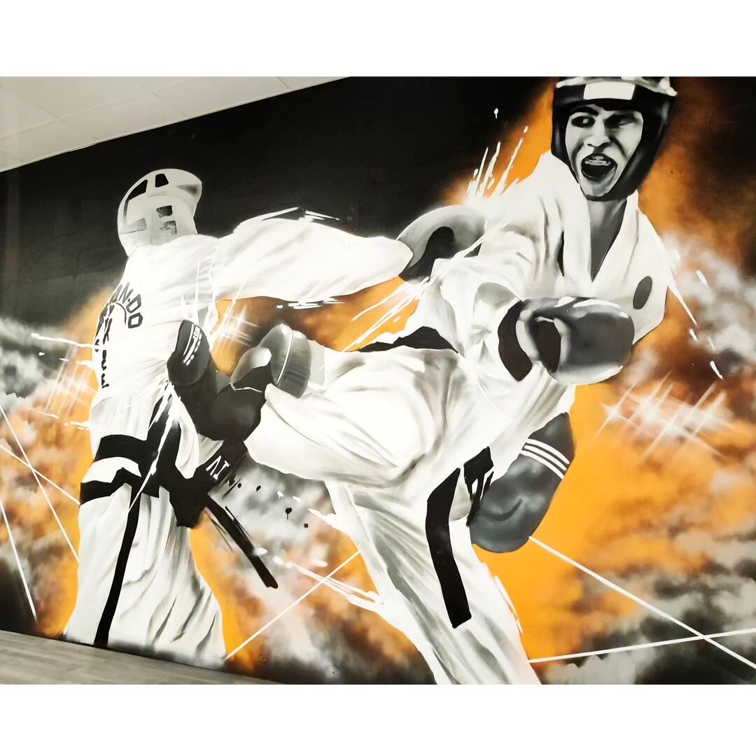 Swipe right 👉 pics of work completed for @forcetaekwondoassociation out in Drumchapel, Glasgow recently. A nice long stretch of wall to work with for once, that didn't require ladders. So felt there was a nice flow to this one. The colours also went
