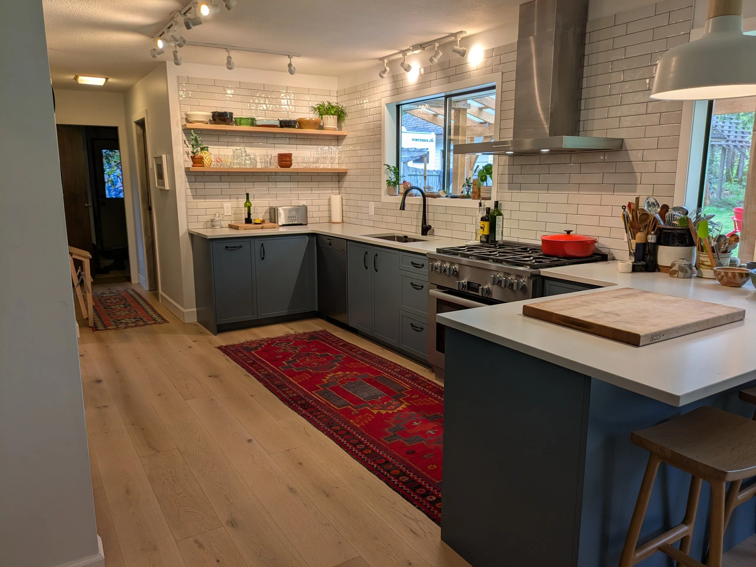 Custom Blue Painted Shaker Kitchen