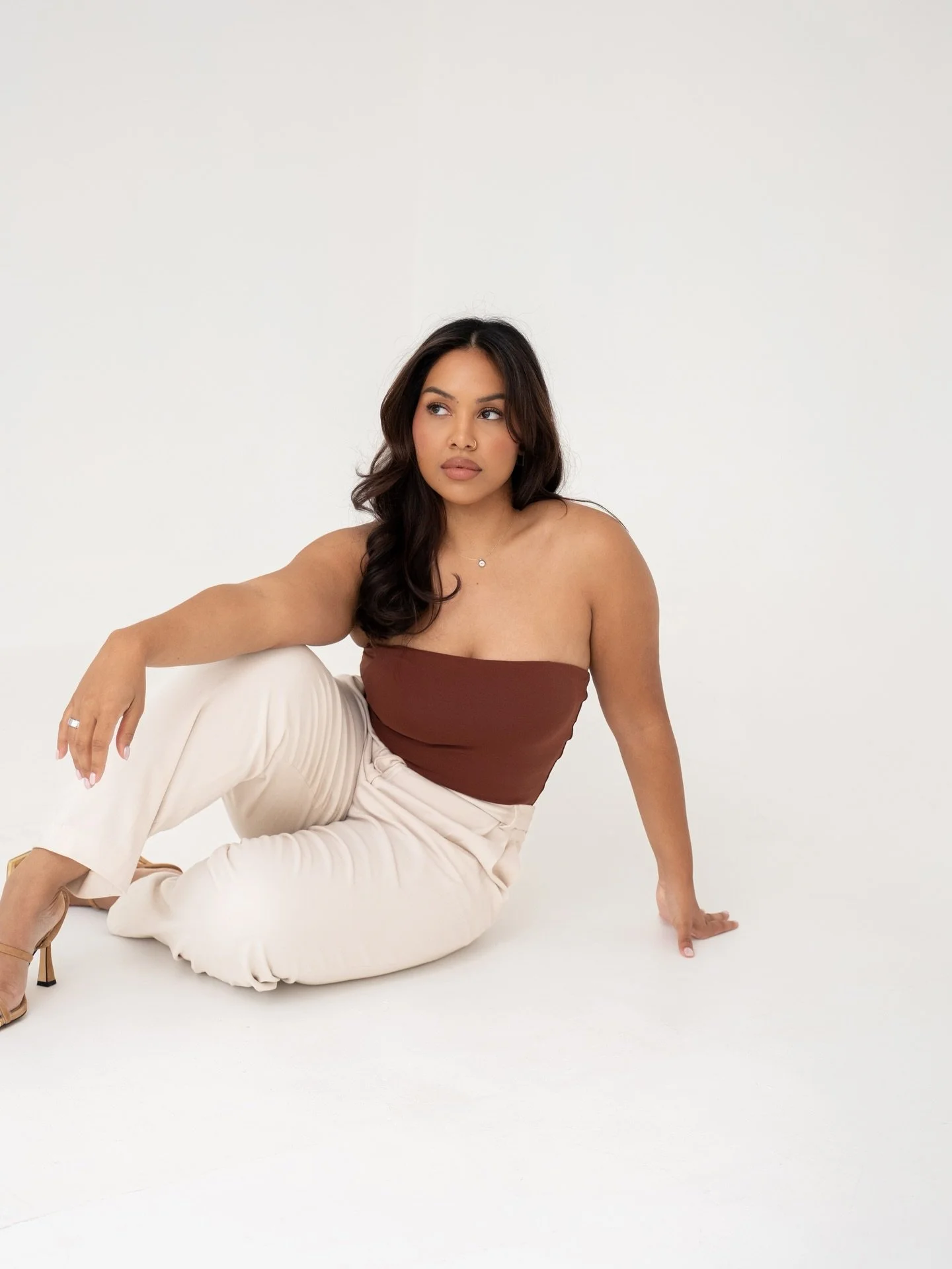 Taking your branding portfolio to new heights. β¨π€
Ready to update your photos and get that timeless, minimal, and elegant shots? send us an email or DM us for more info
πΈ: photos by (owner) Lair The Studio for @servingfacefirst 
#brandingportfol
