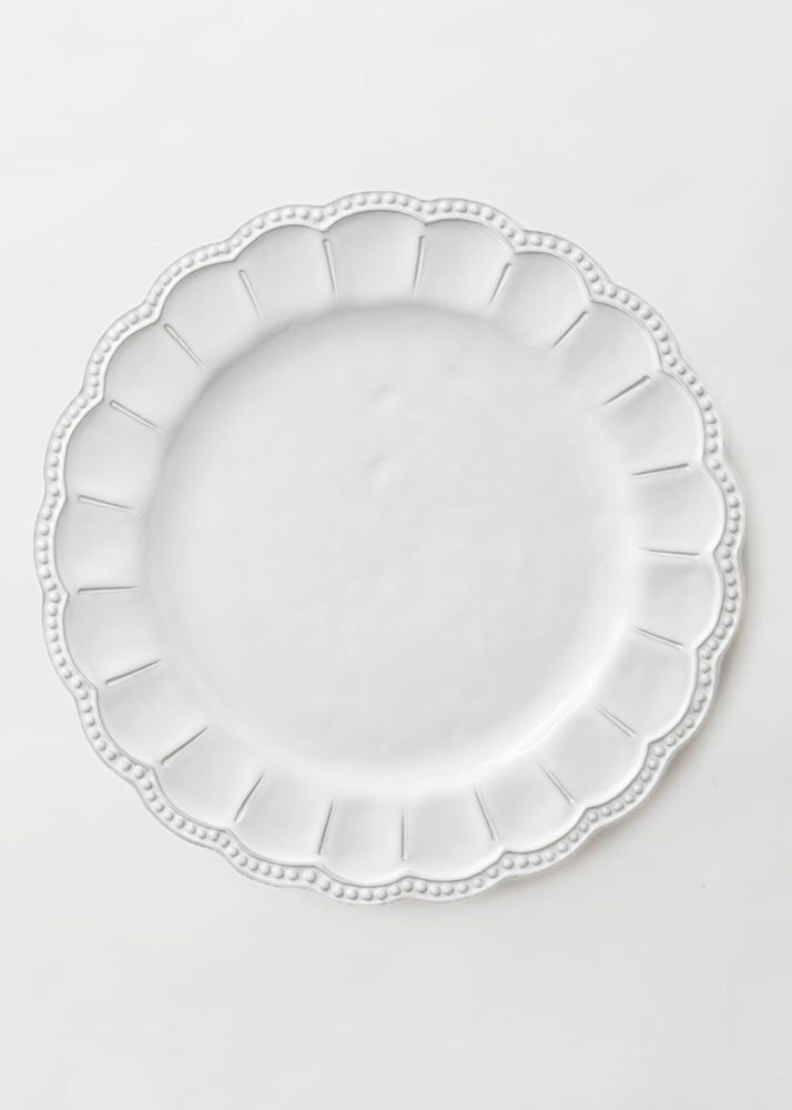 Scalloped Charger - Event and Wedding Charger Plates Rentals in Tampa, Fl