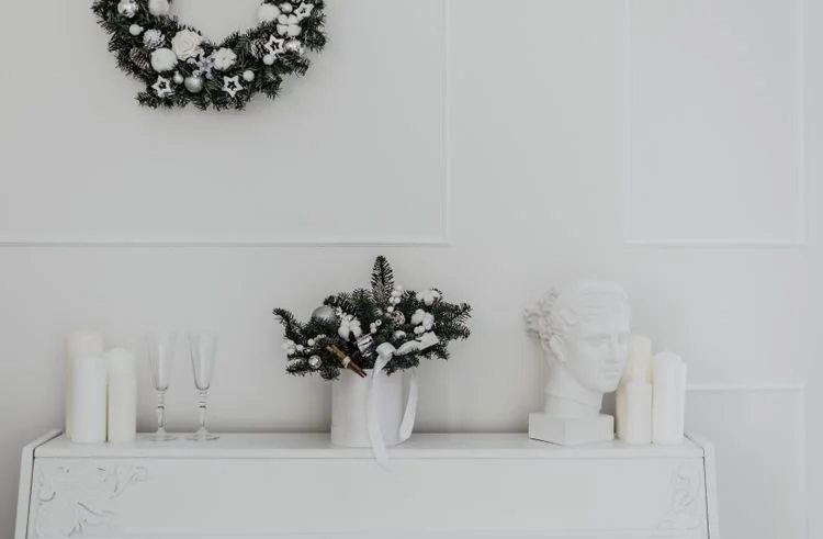The Spruce: 6 Holiday Decor Items Designers Say Always Look Bad—Despite the High Price Tags