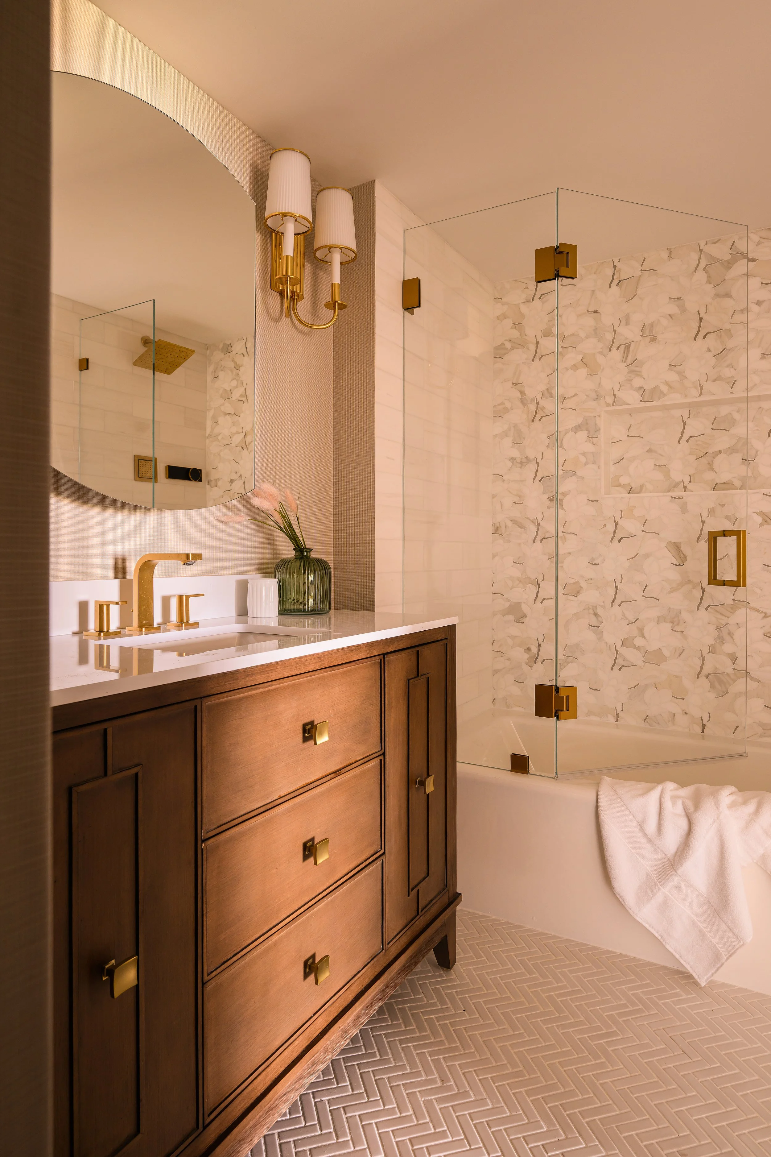 RieseDesign_Bathroom03 Warm.jpg