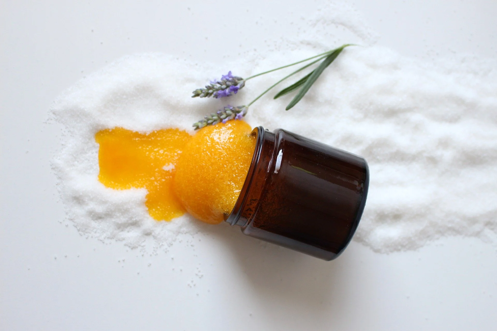 Beyond Filters: Soothing, Plumping, and Brightening Ingredients in Sunscreens