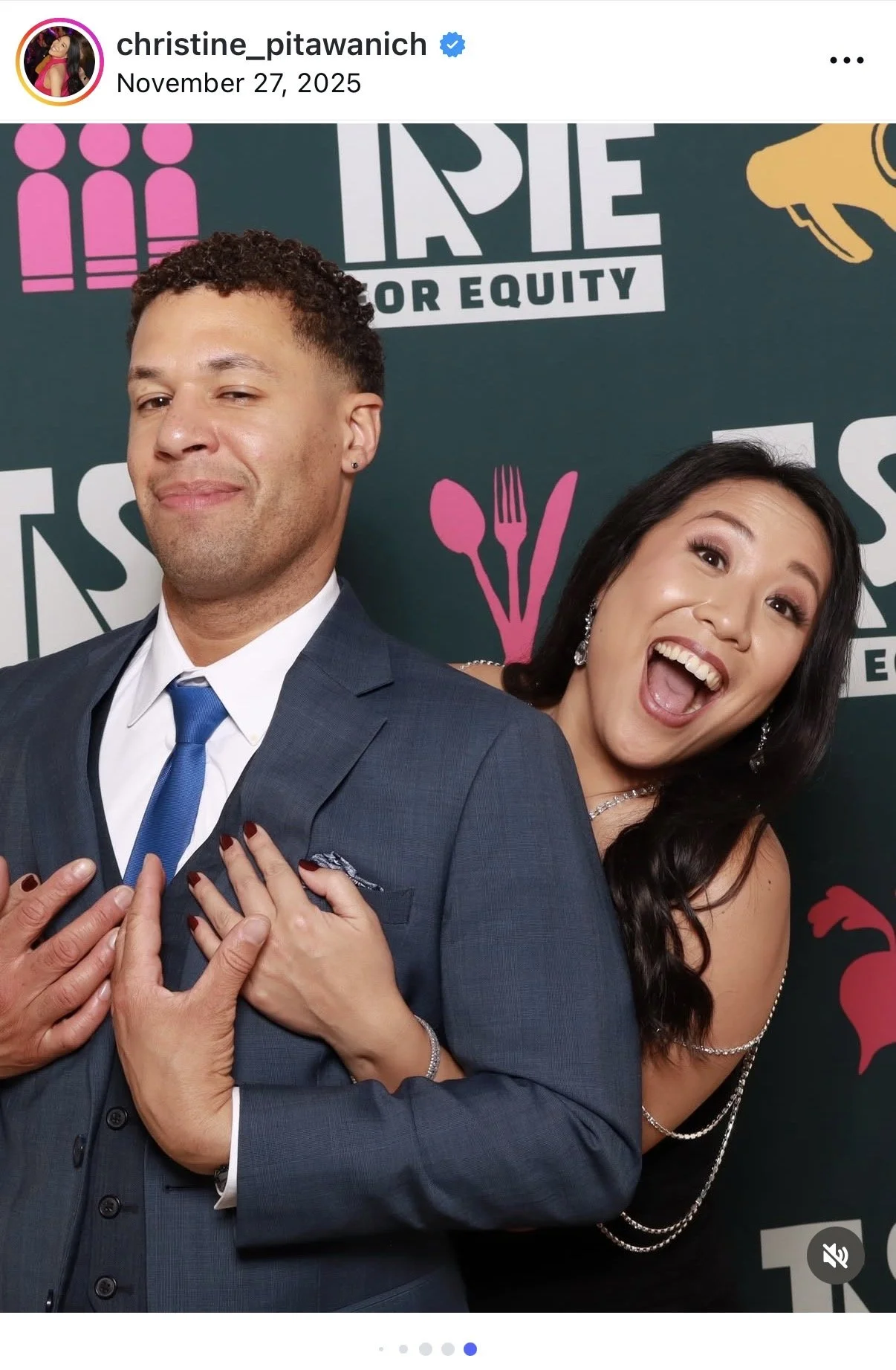 couple-enjoying-photo-booth-portland-gala.jpg