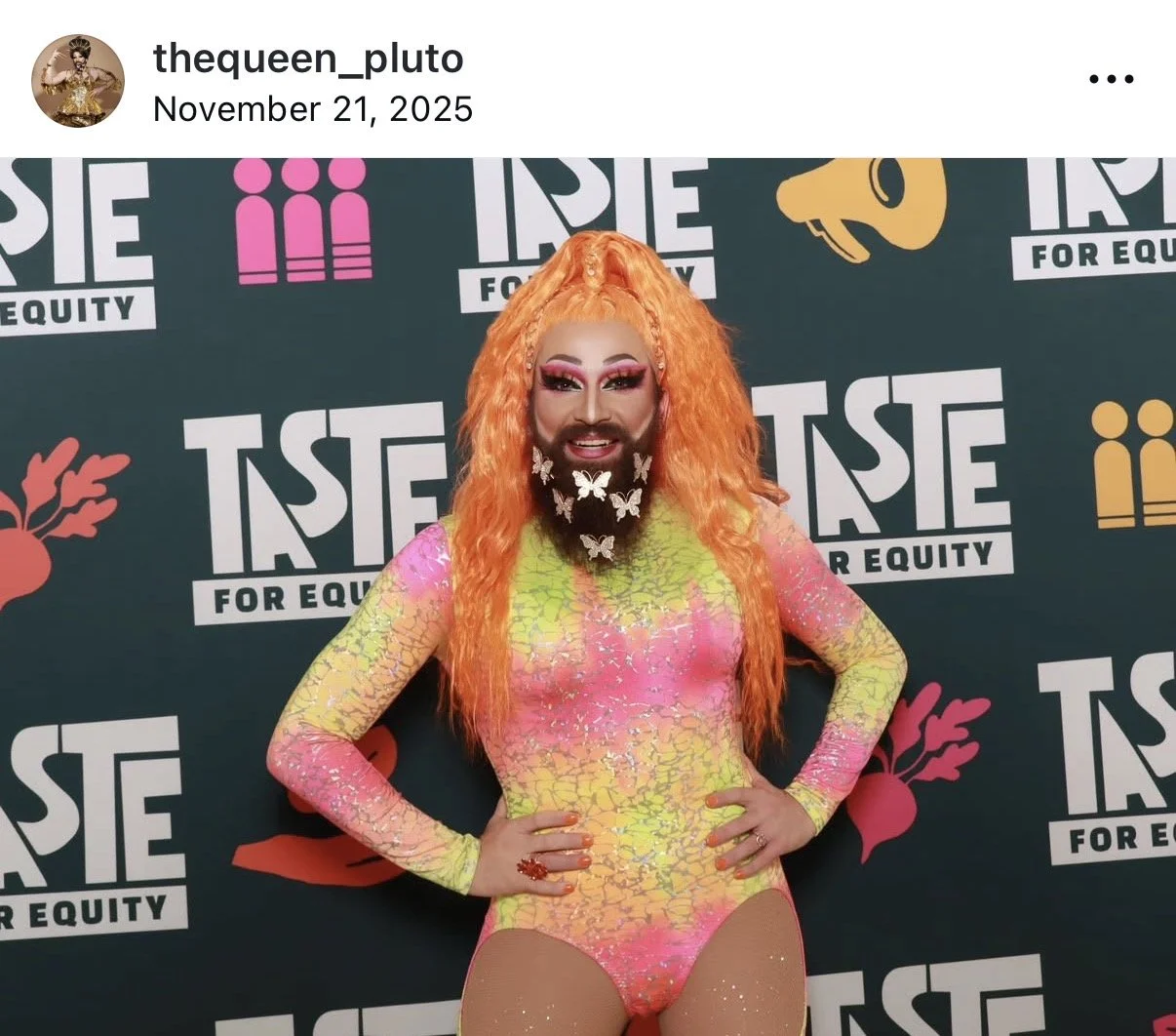 drag-queen-posing-photo-booth.jpg