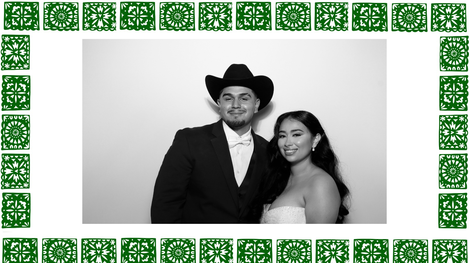 Glam-photobooth-preview-mockup.png