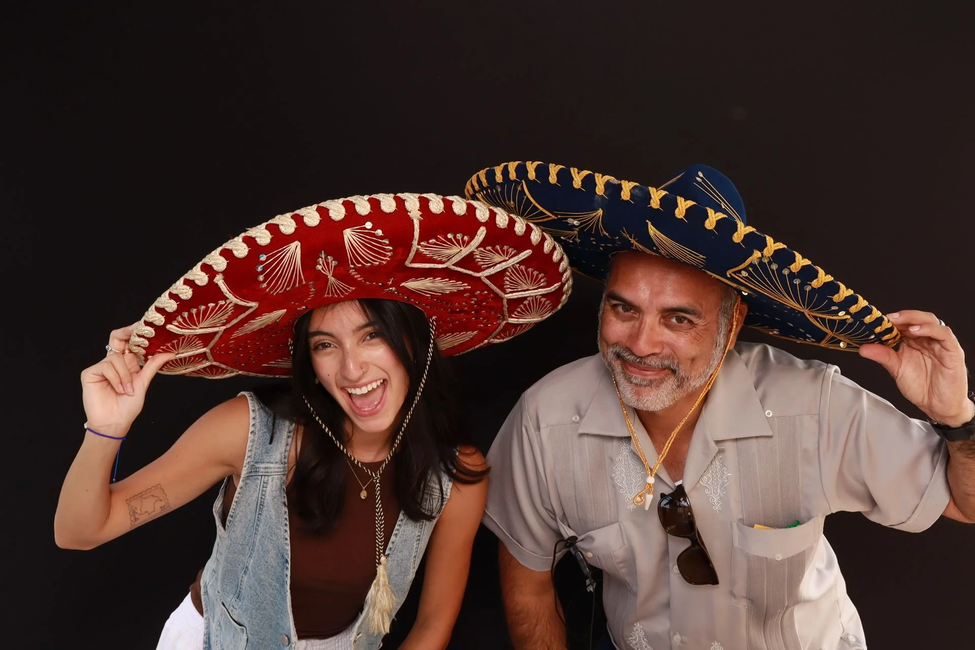 El Festival de Mariachi guests posing for photo booth in Hillsboro Oregon.