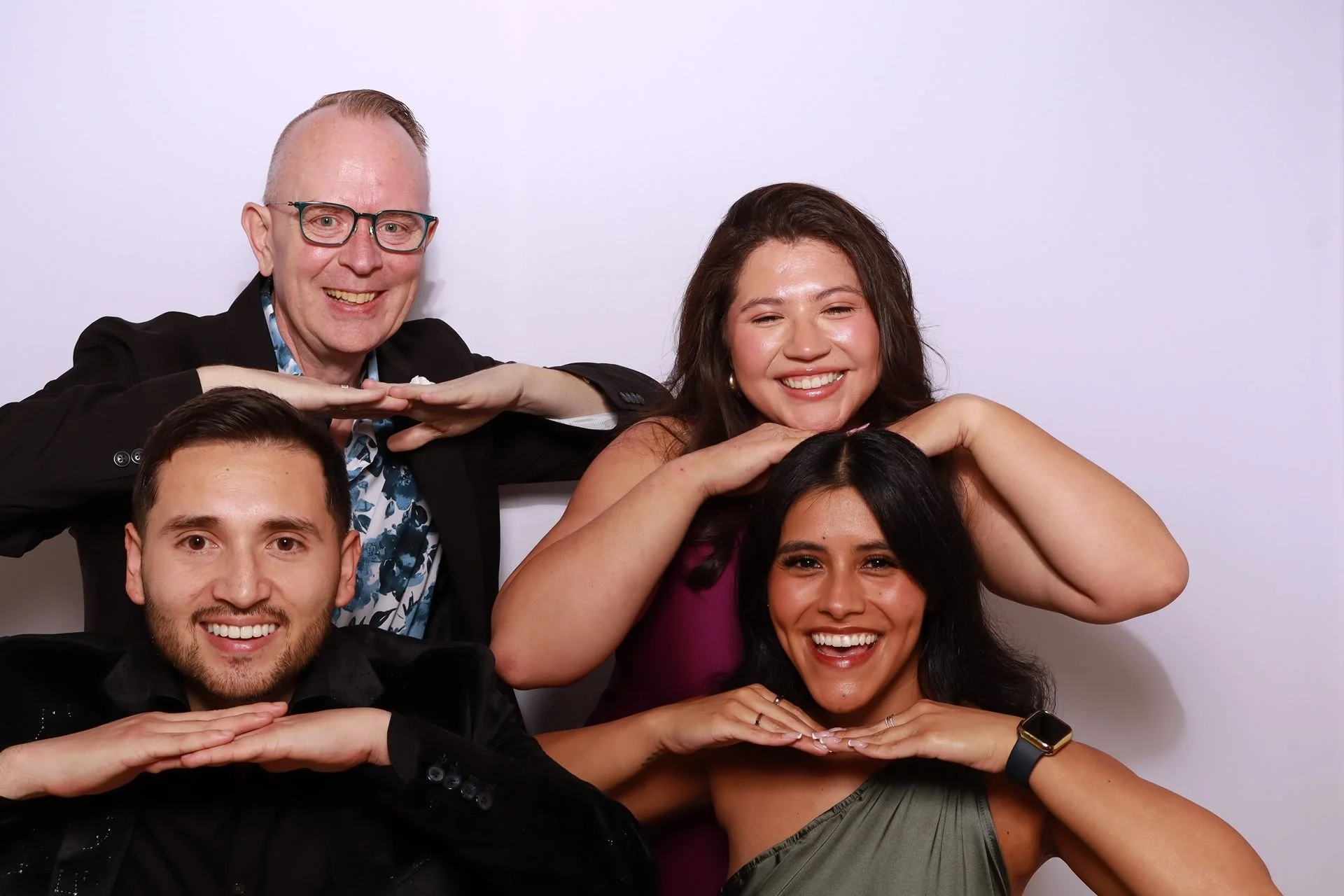 friends-posing-photobooth-portland-gala.jpg