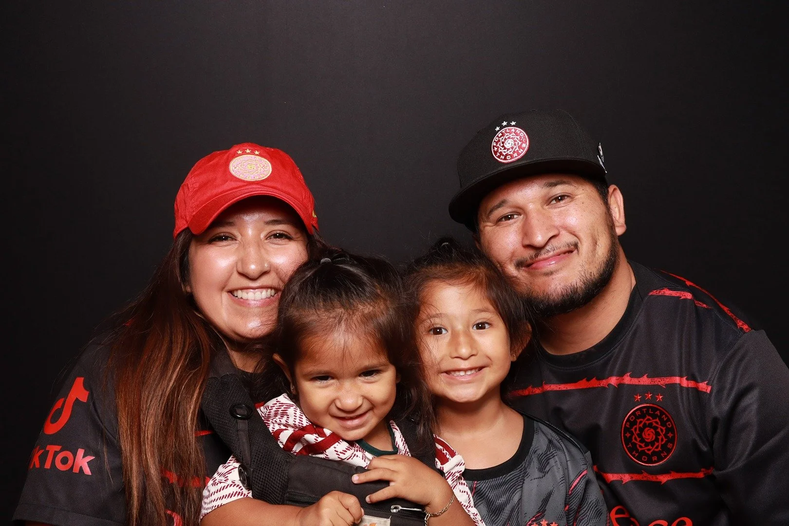 portland-thorns-photo-booth-family.jpg