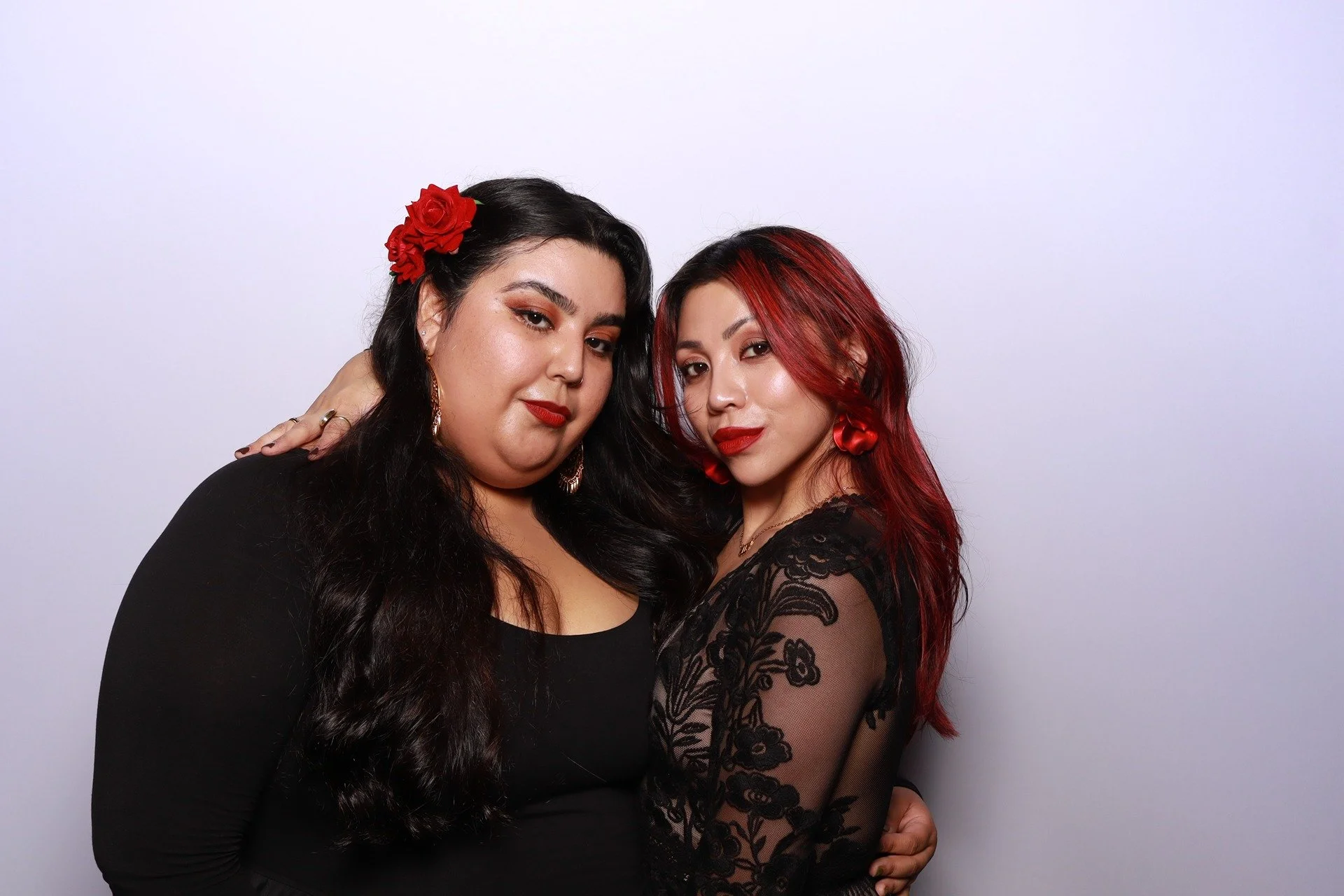 portland-photo-booth-duo-smiling.jpg