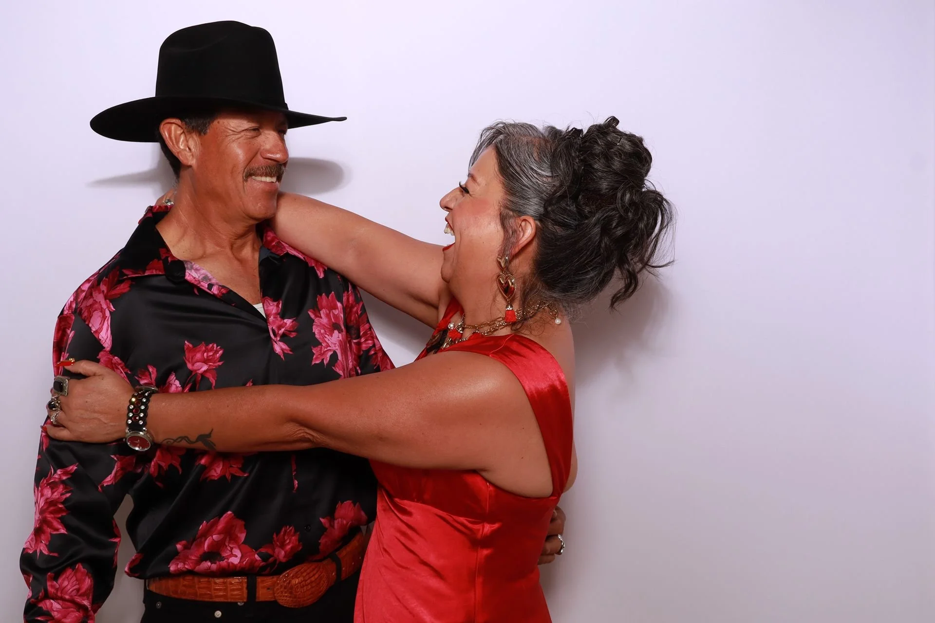 couple-hugging-photobooth-portland-gala.jpg