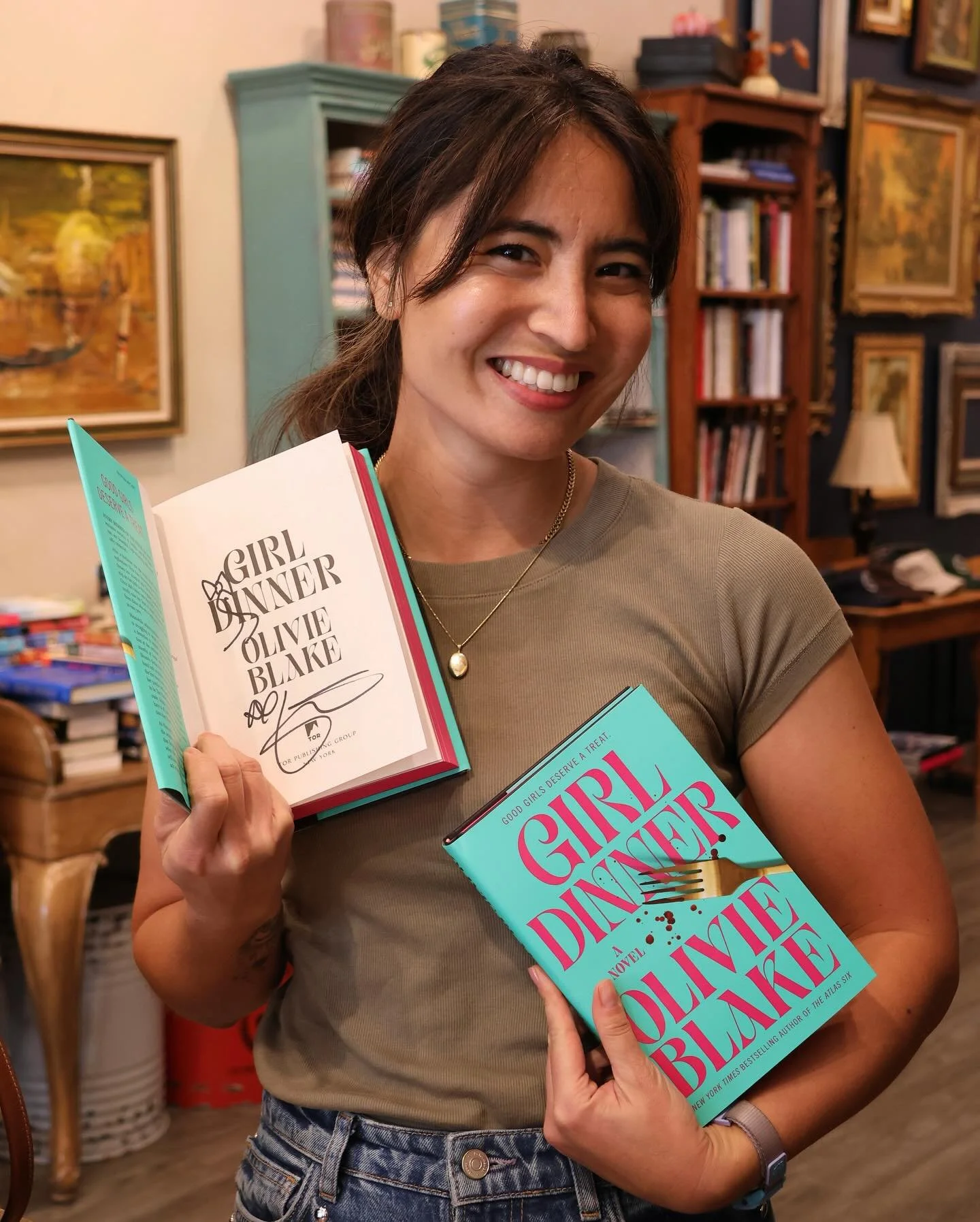 Look who came to sign copies!! You can pre-order signed copies of @olivieblake GIRL DINNER at the link in our bio!

Orders will also have a custom made Sunny&rsquo;s Bookshop x Olivie Blake sticker and bookmark from our pre-release party with Olivie 